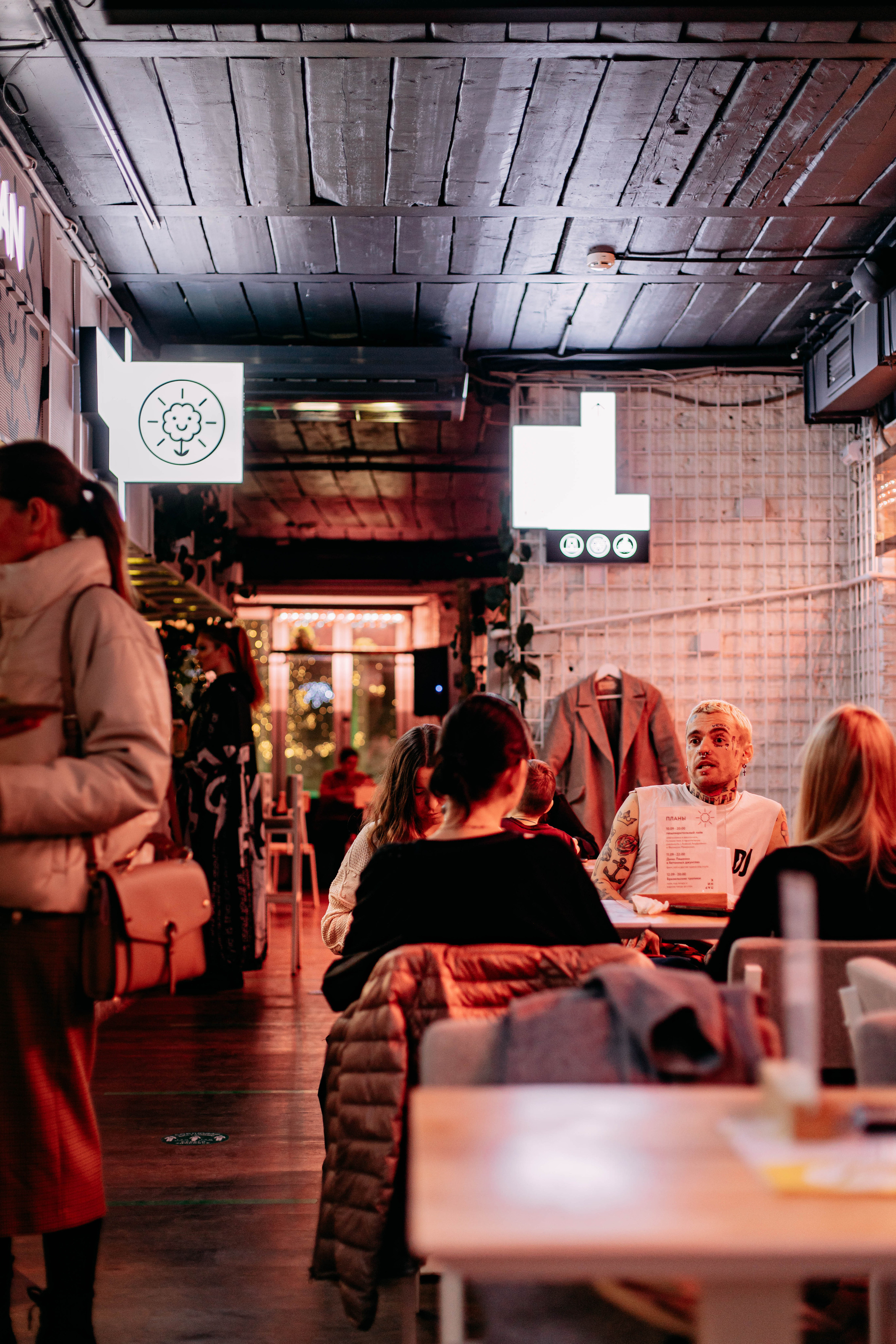 Открытие точки быстрой еды. Фото и видео съемка. Андрей Ионов