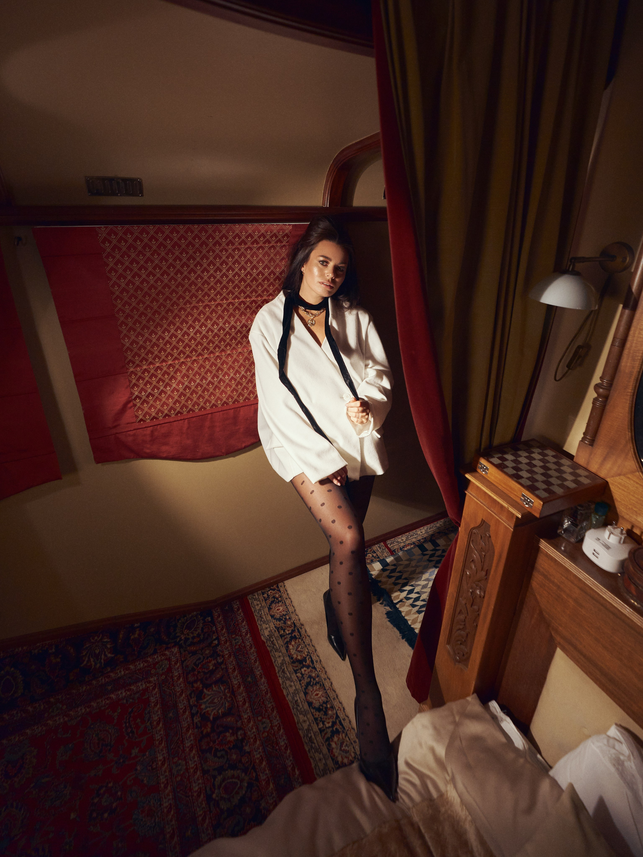 Дарья Дубровская на ретро-теплоходе Ласточка. Фотограф в Санкт-Петербурге Юлия Магдич