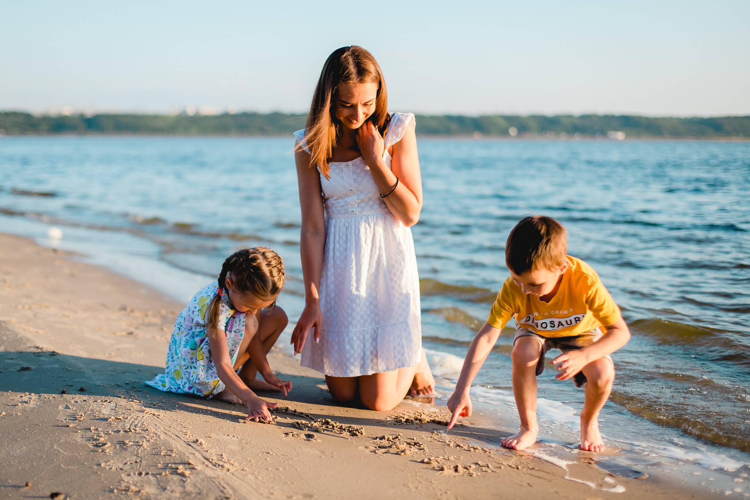На пляже. Семейный и свадебный фотограф в Чебоксарах и Новочебоксарске Ирина Юрь