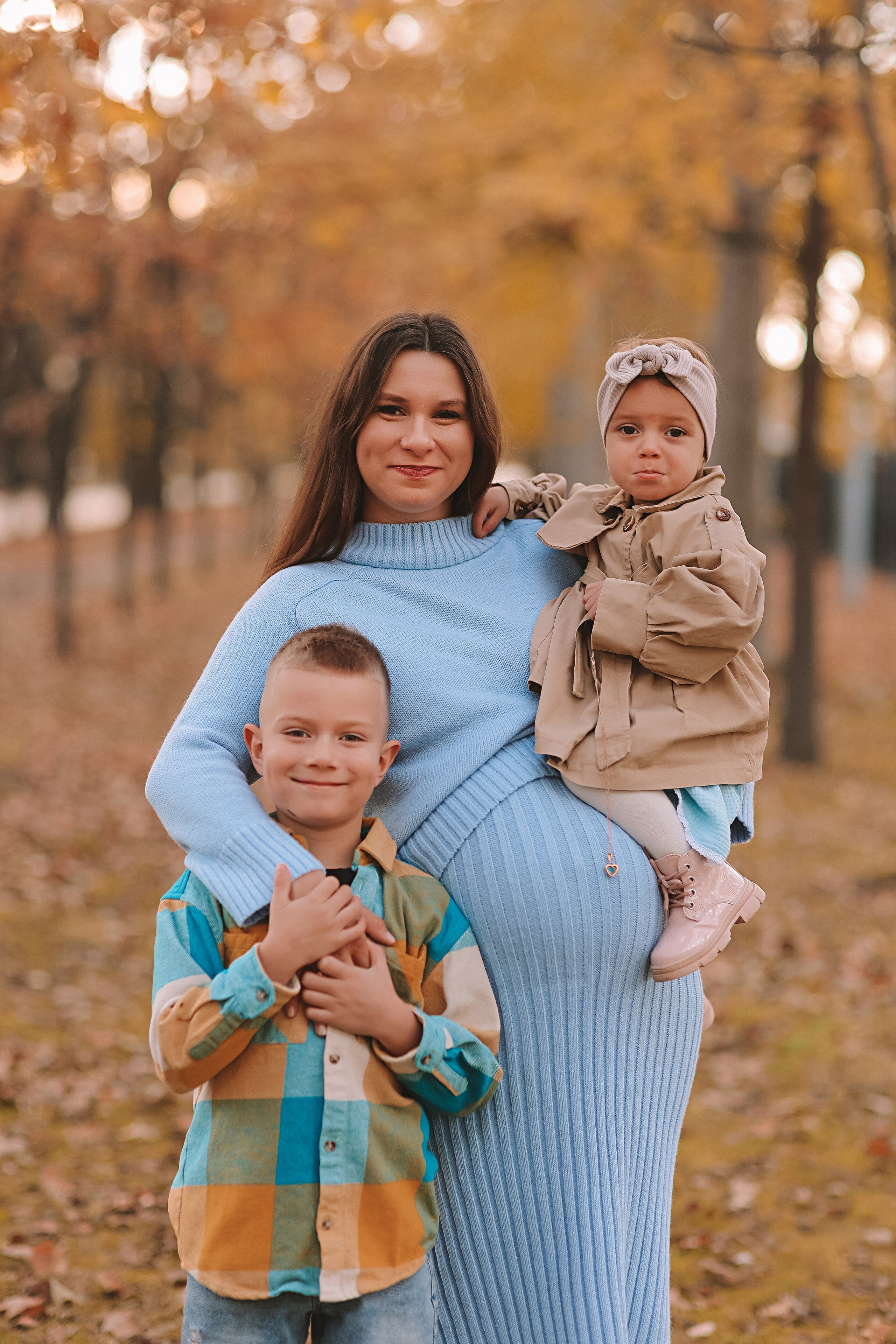Осень. Семейный фотограф Тюмень, фотограф на роды Салмина Мария