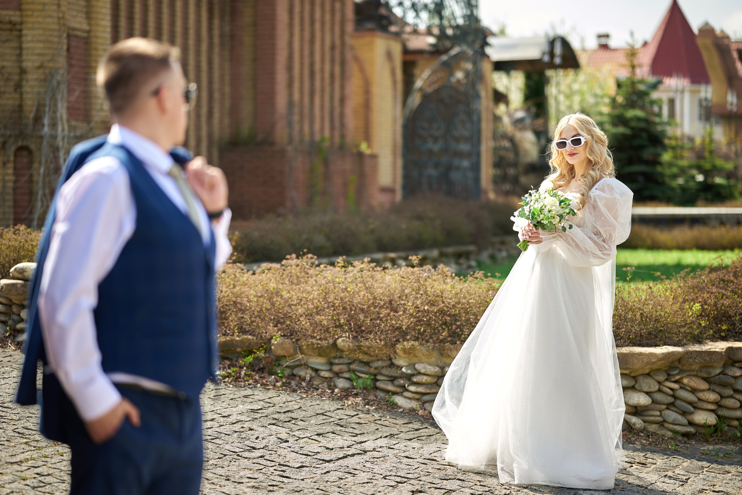 Фотограф Старый Оскол, Губкин. Свадебная фотосессия, доступная цена. Профессиональный фотограф Старый Оскол, Губкин — свадьба, венчание, крещение, юбилей и день рождения