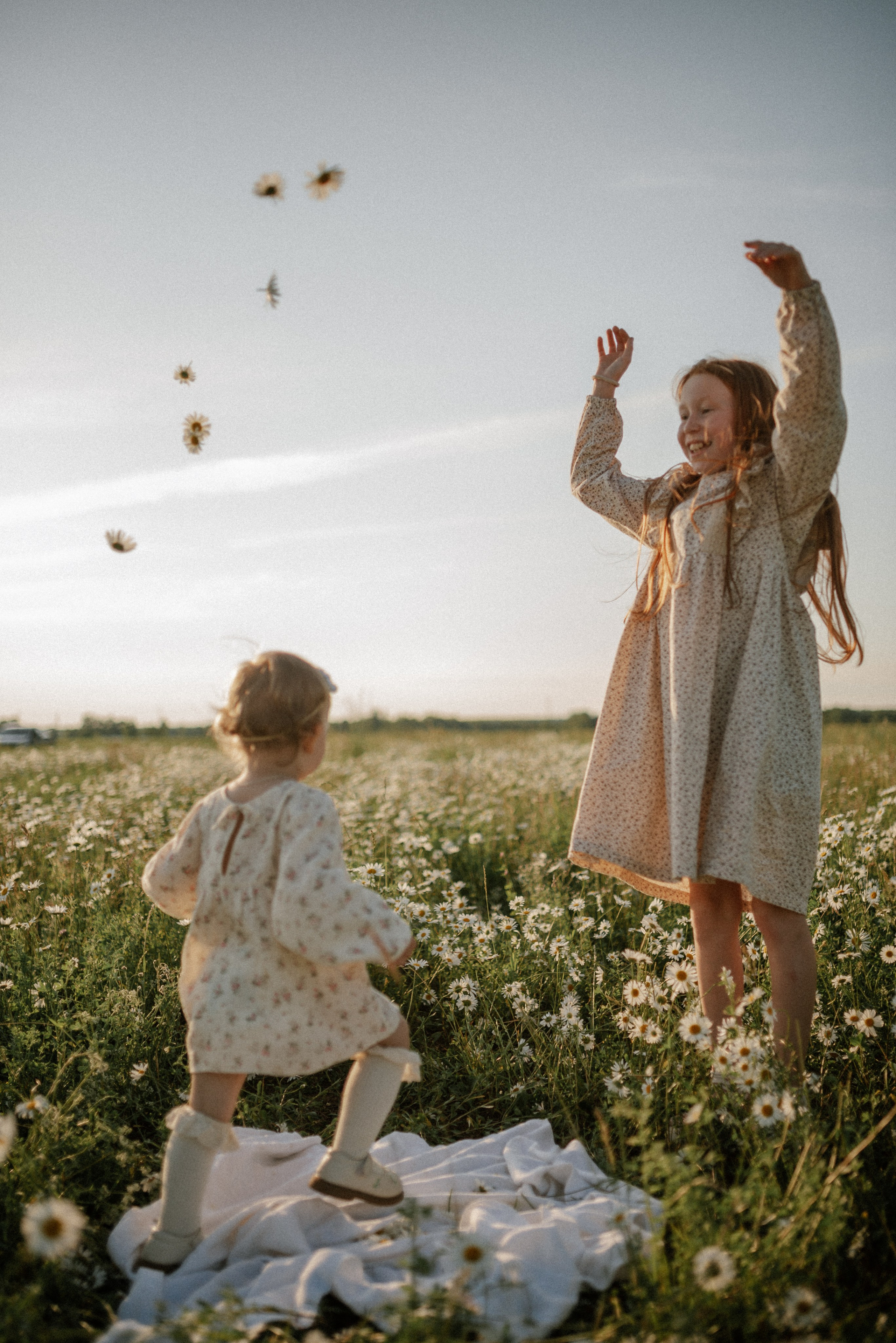 Ида, Мира и ромашки. Свадебный и семейный фотограф Кожевникова Лариса