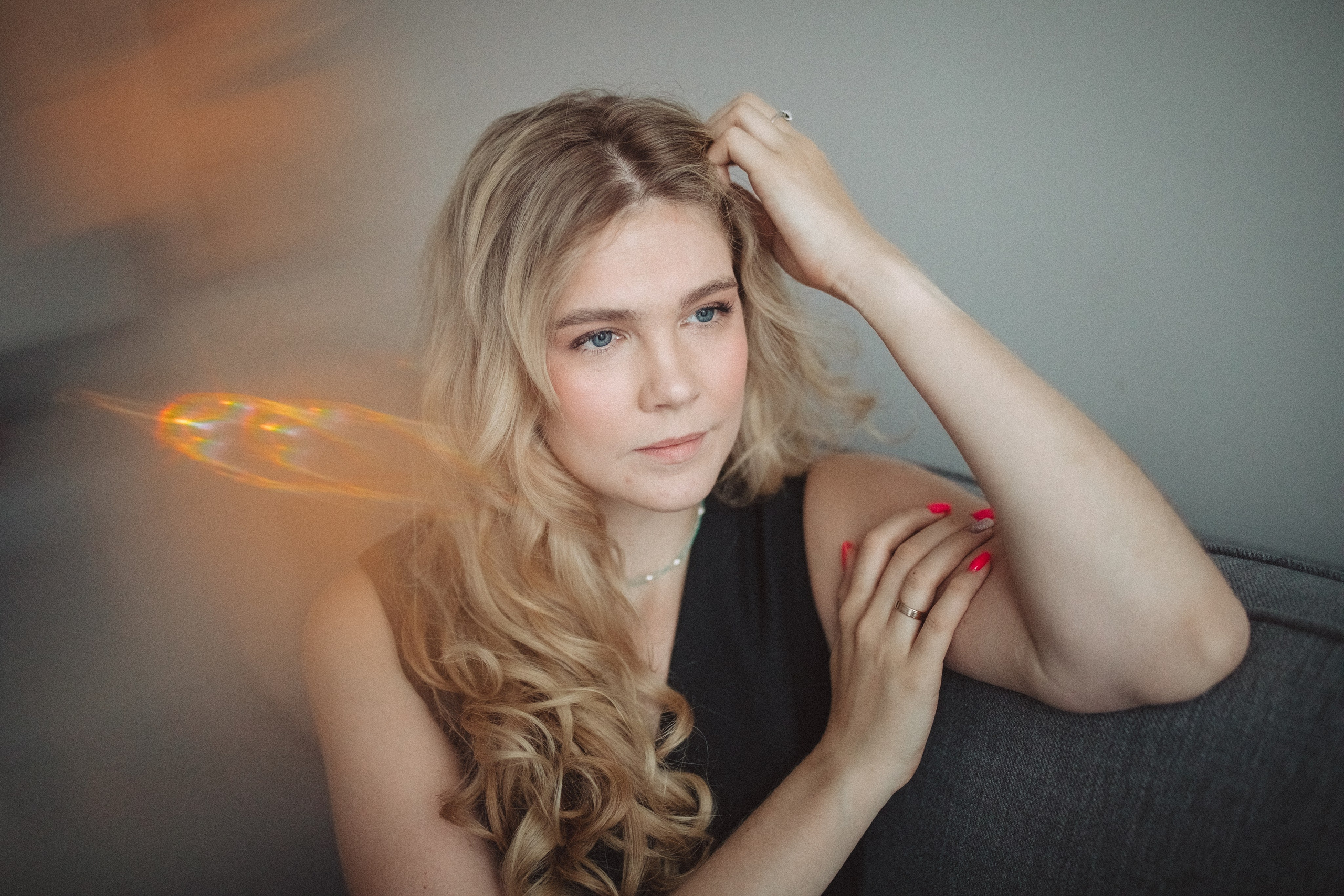 Женский портрет дома. Фотограф Лебедева Наталья