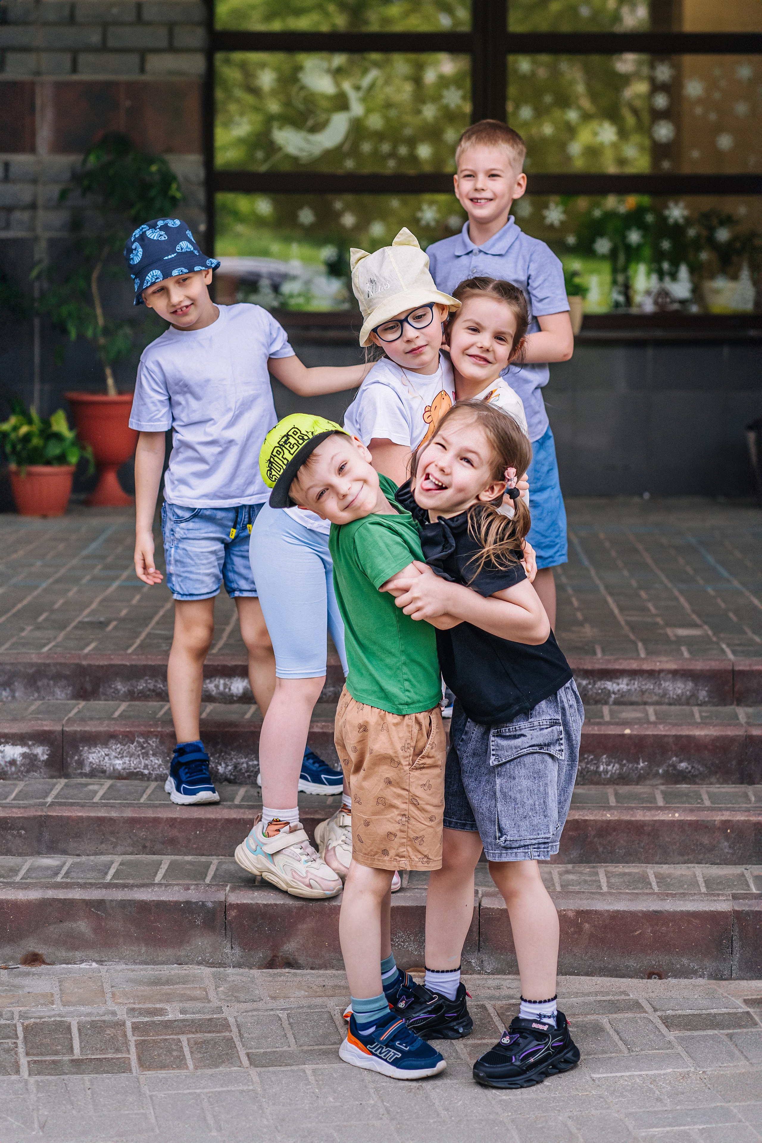 Сад4. Школьные альбомы и альбомы для детского сада. Юлия Осипова. Москва