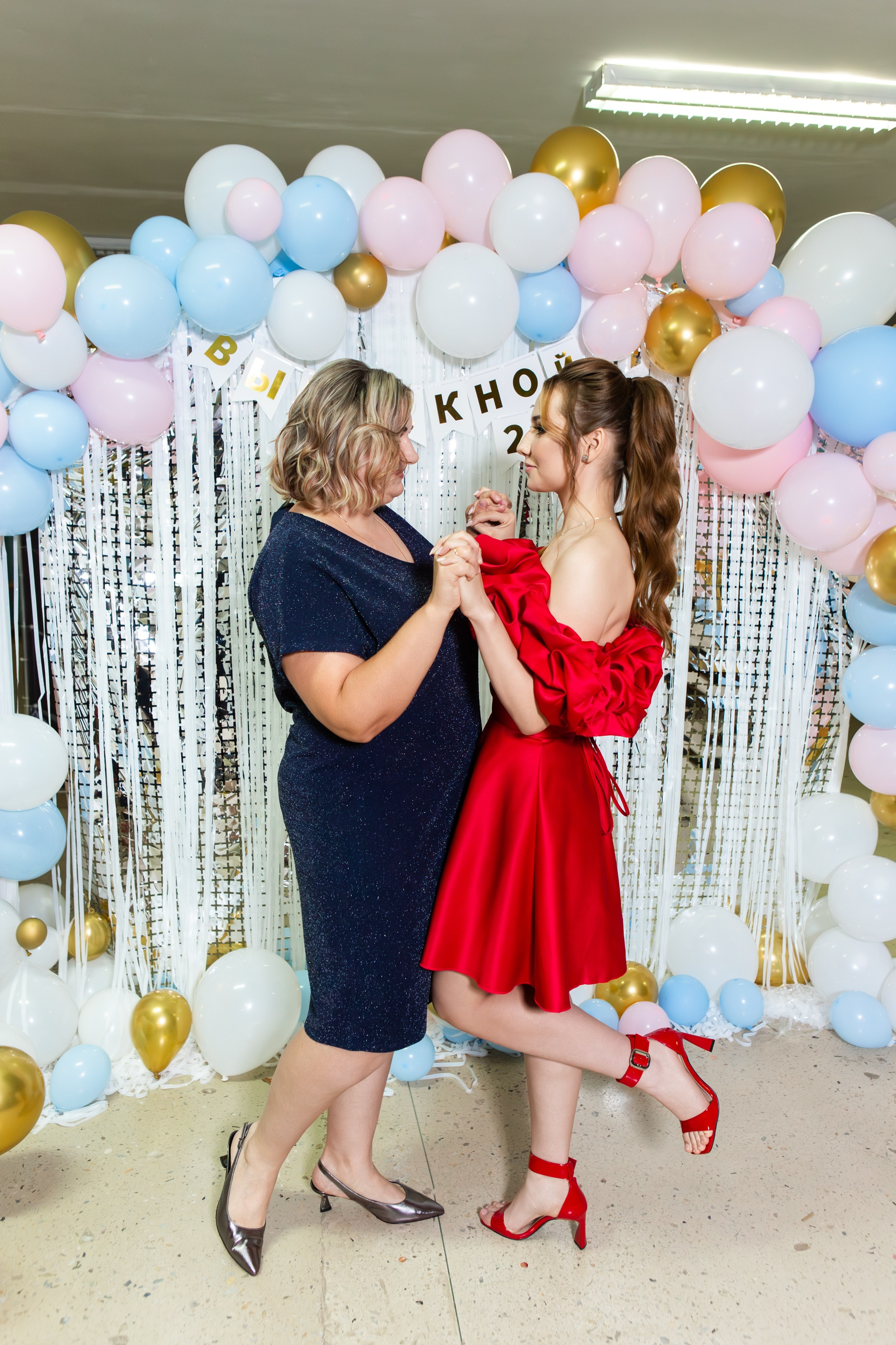 ФОТОСЕССИЯ С РОДИТЕЛЯМИ ВЫПУСКНОЙ 2025 9 ШКОЛА МЦЕНСК. ТВОЙ АЛЬБОМ / ТВОИ ПРАВИЛА