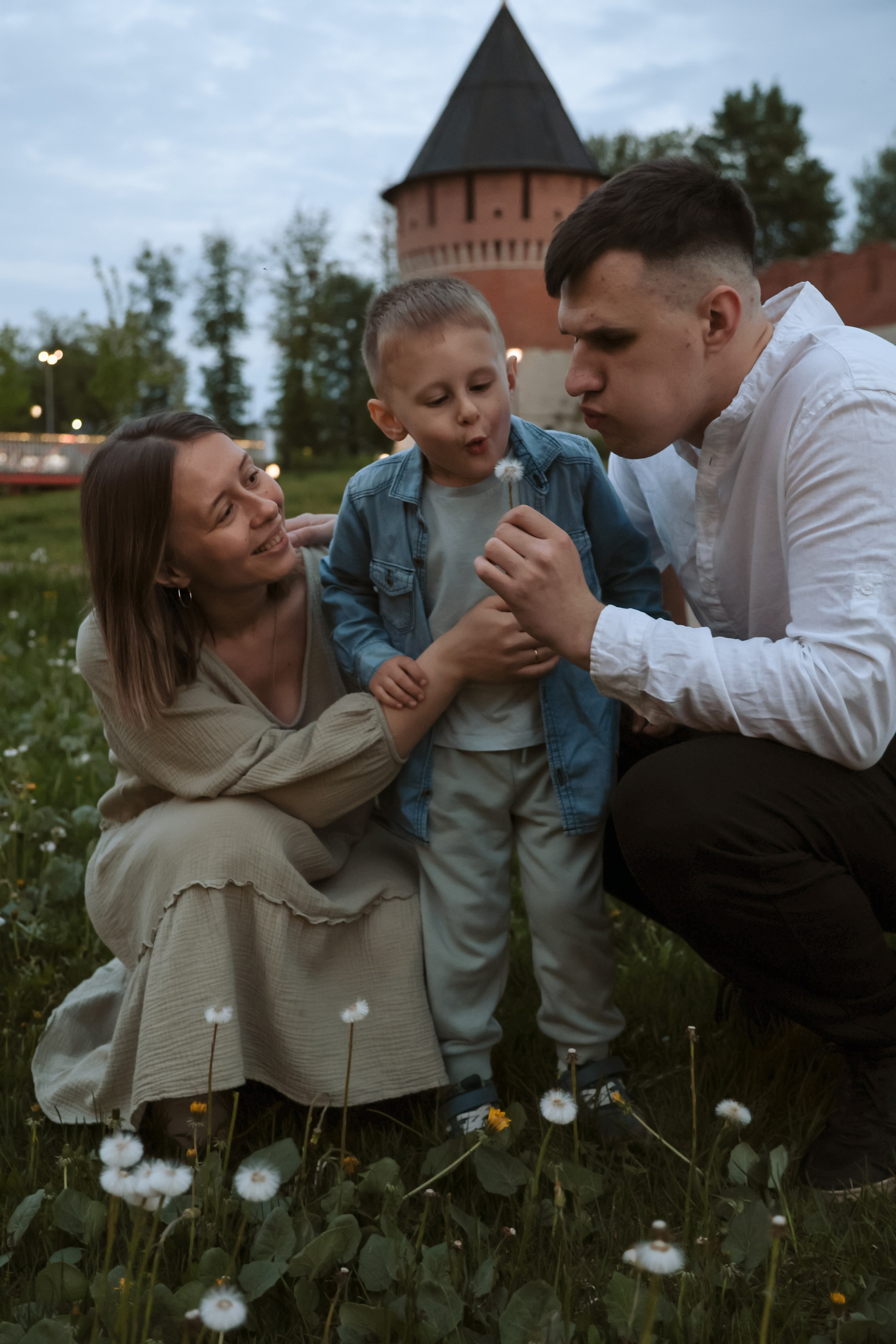 Семейная фотосессия в парке. Фотограф в Санкт-Петербурге Валерия Закатеева