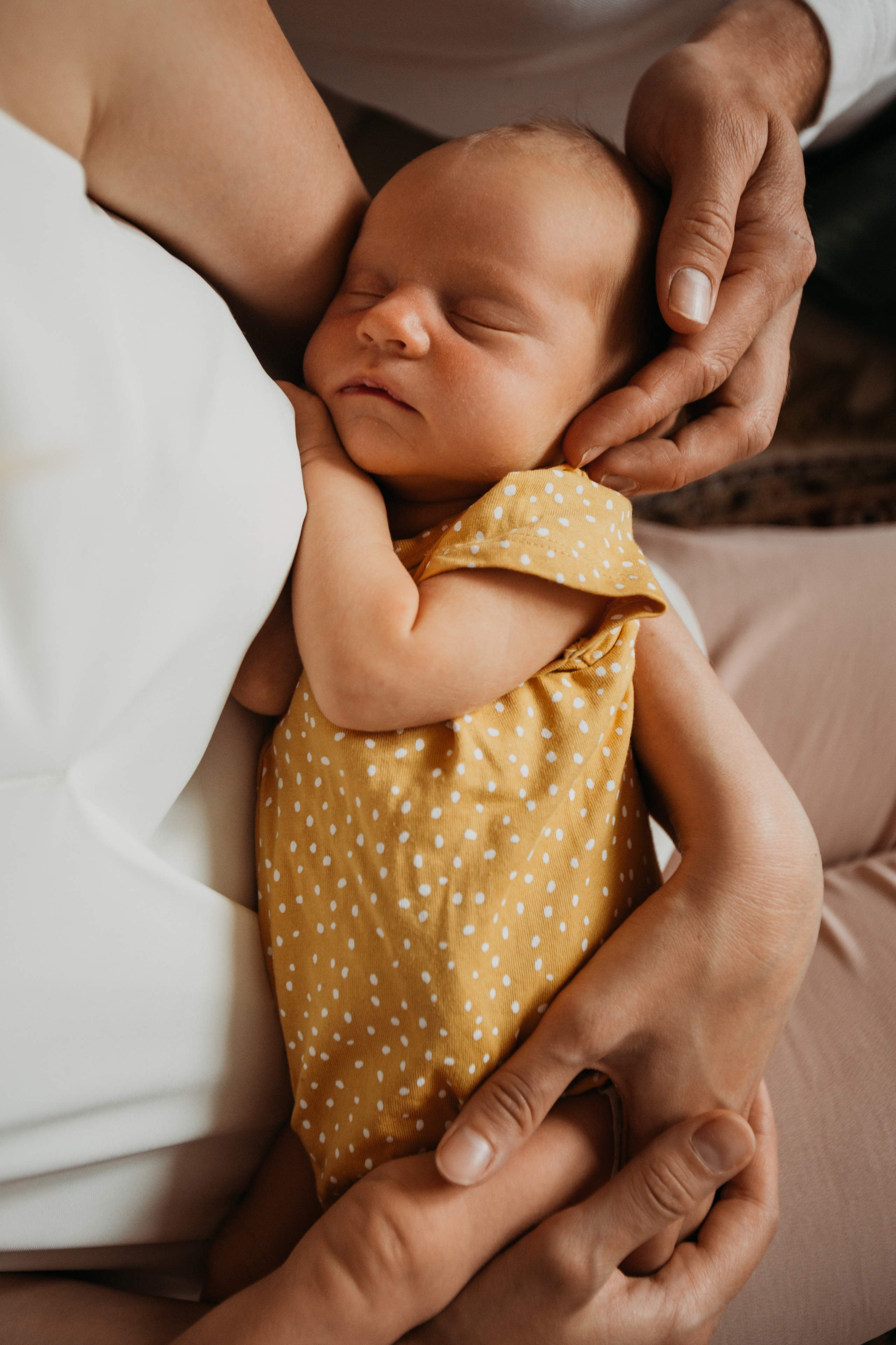 Первый месяц малышки. Фотограф Красноярск Рукосуева Катерина