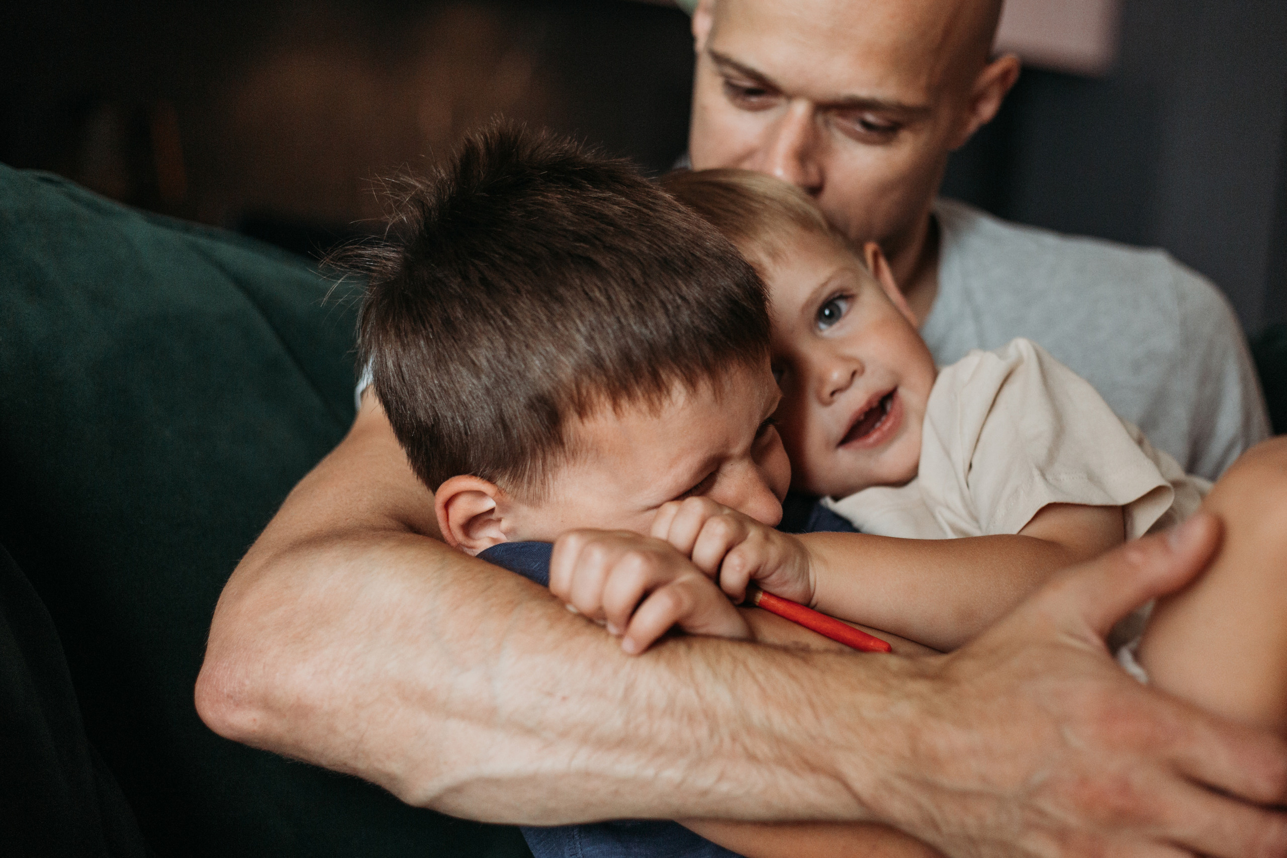 Шалость удалась. Фотограф Красноярск Рукосуева Катерина