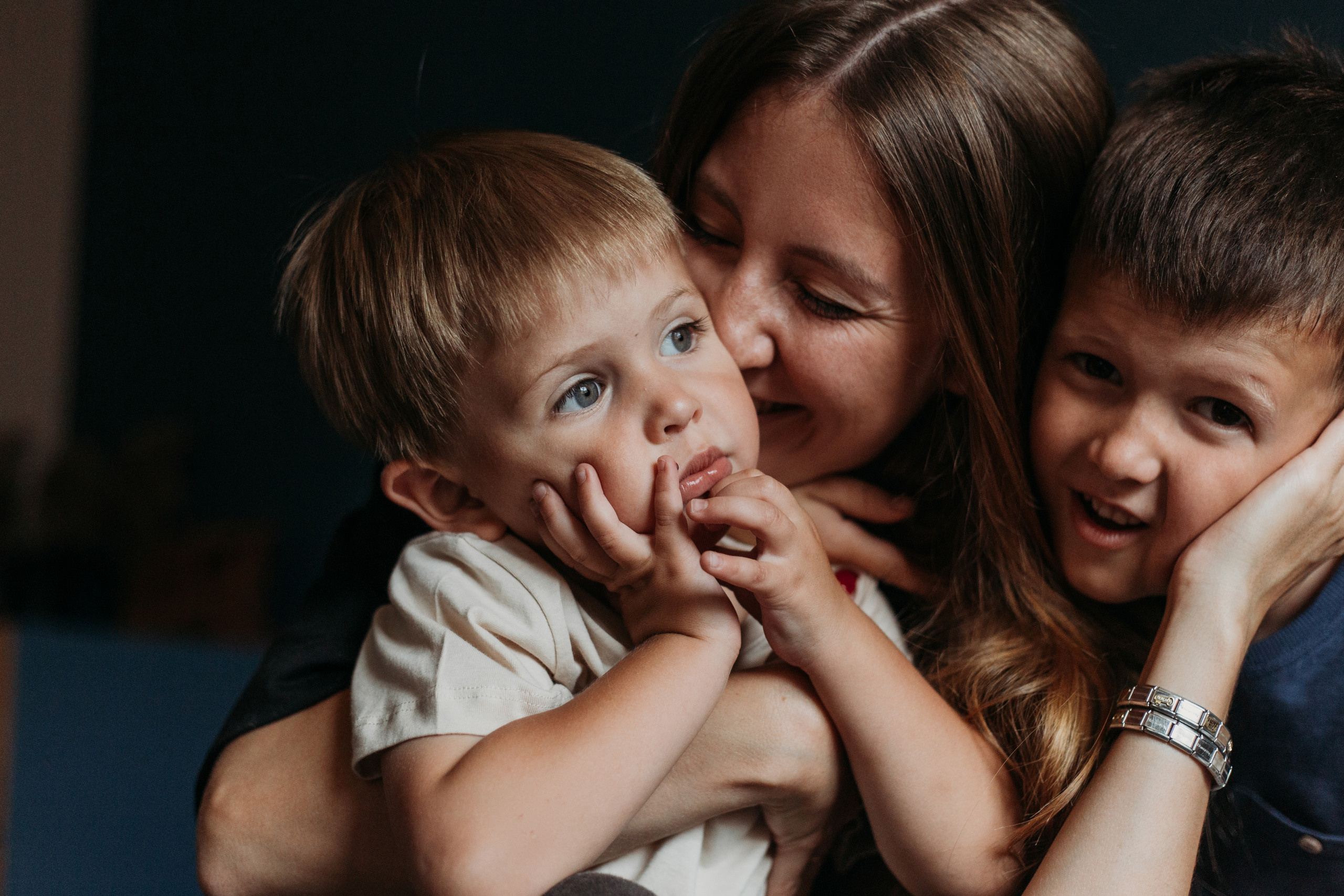 Шалость удалась. Фотограф Красноярск Рукосуева Катерина