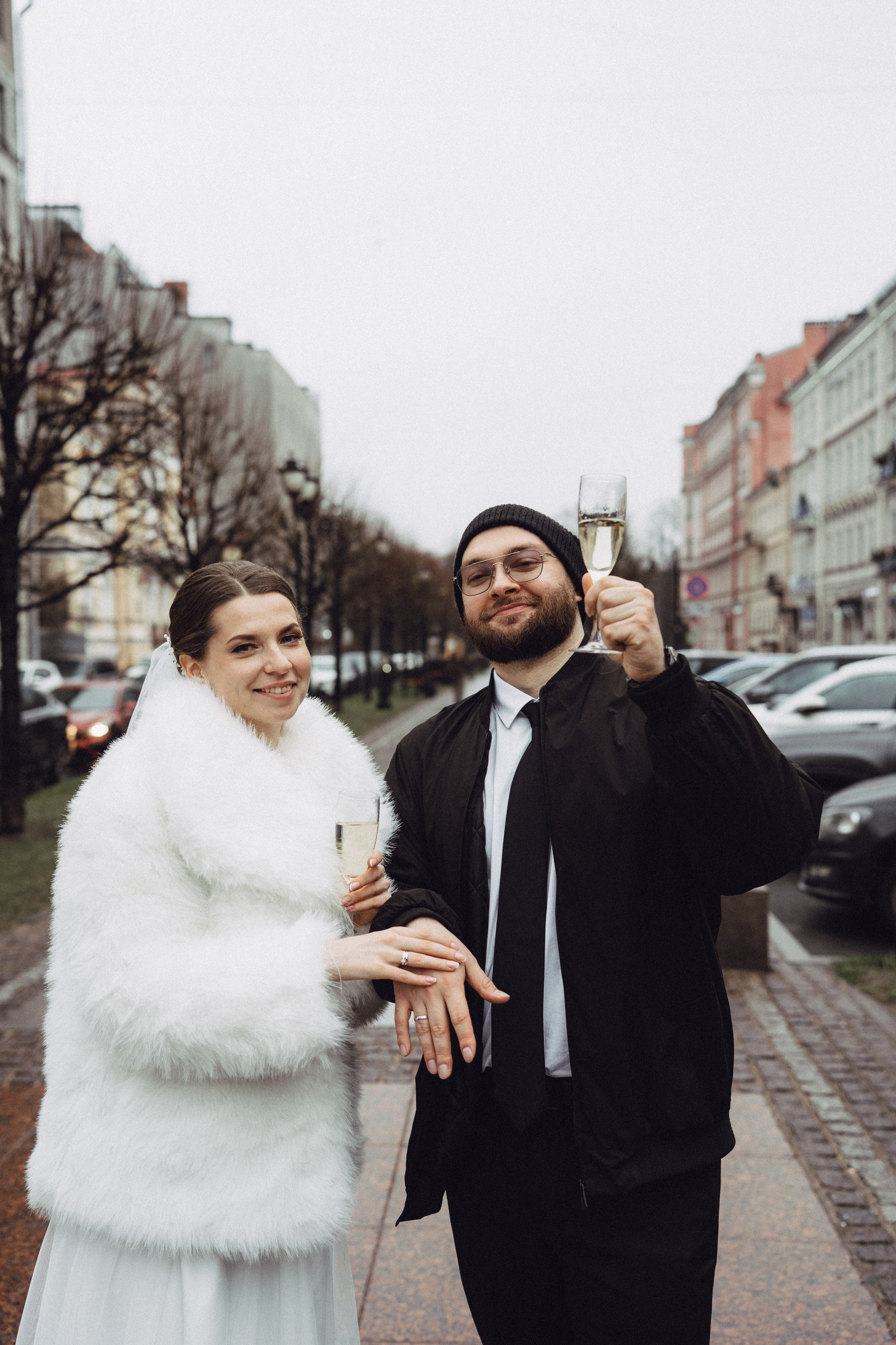 СВАДЕБНАЯ СЬЕМКА ВО ВТОРОМ ДВОРЦЕ (ДЕКАБРЬ) ТАКЖЕ СЬЕМКА В СТУДИИ НА ЧЕРНЫШЕВСКОЙ. Профессиональный фотограф, Санкт-Петербург — Виктория Богомолова