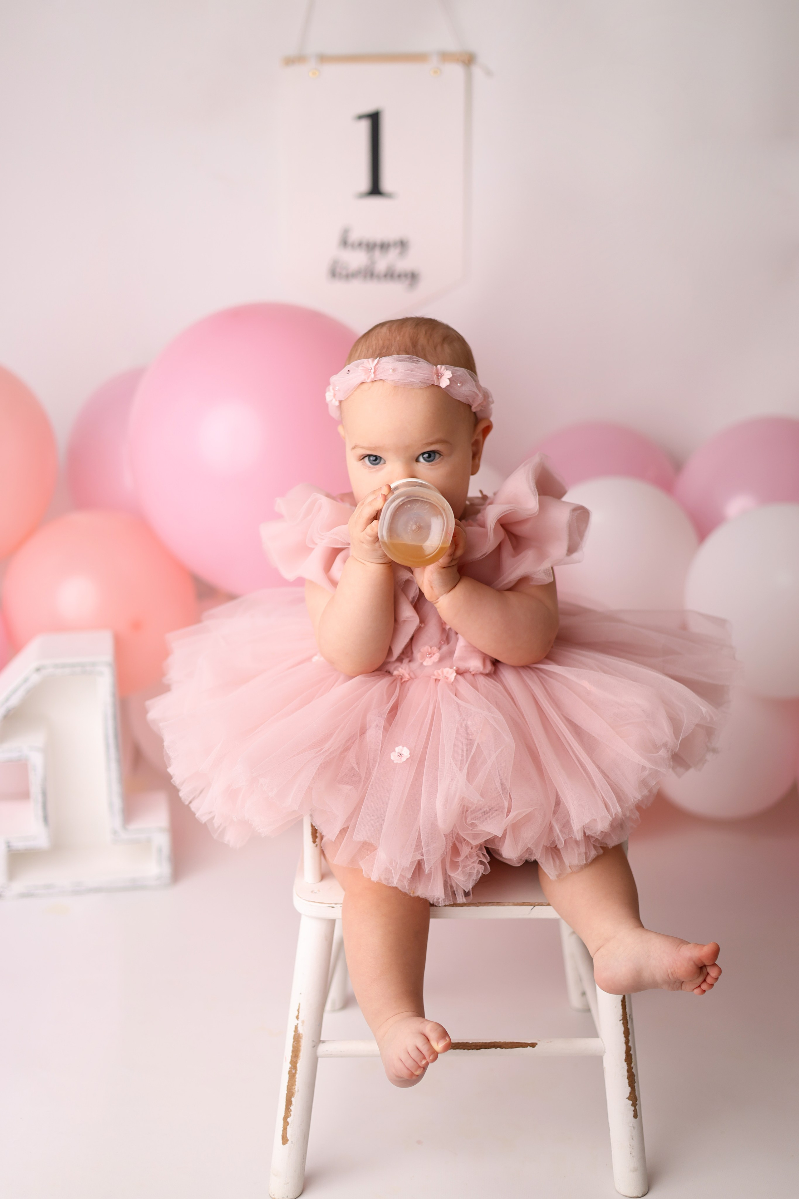 Маше 1 годик. Фотограф новорожденных Москва. Ньюборн фотограф Москва