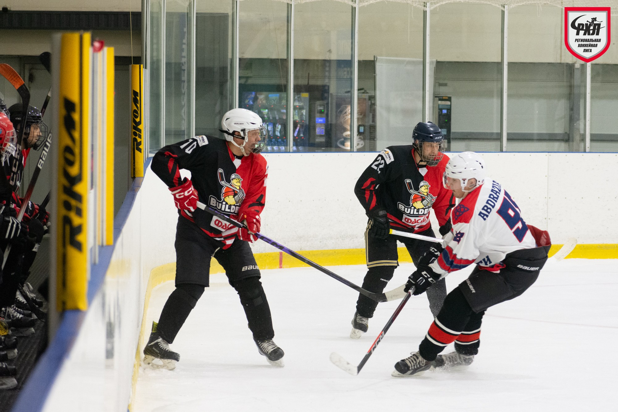 Хоккей. Фотограф Максим Буряк