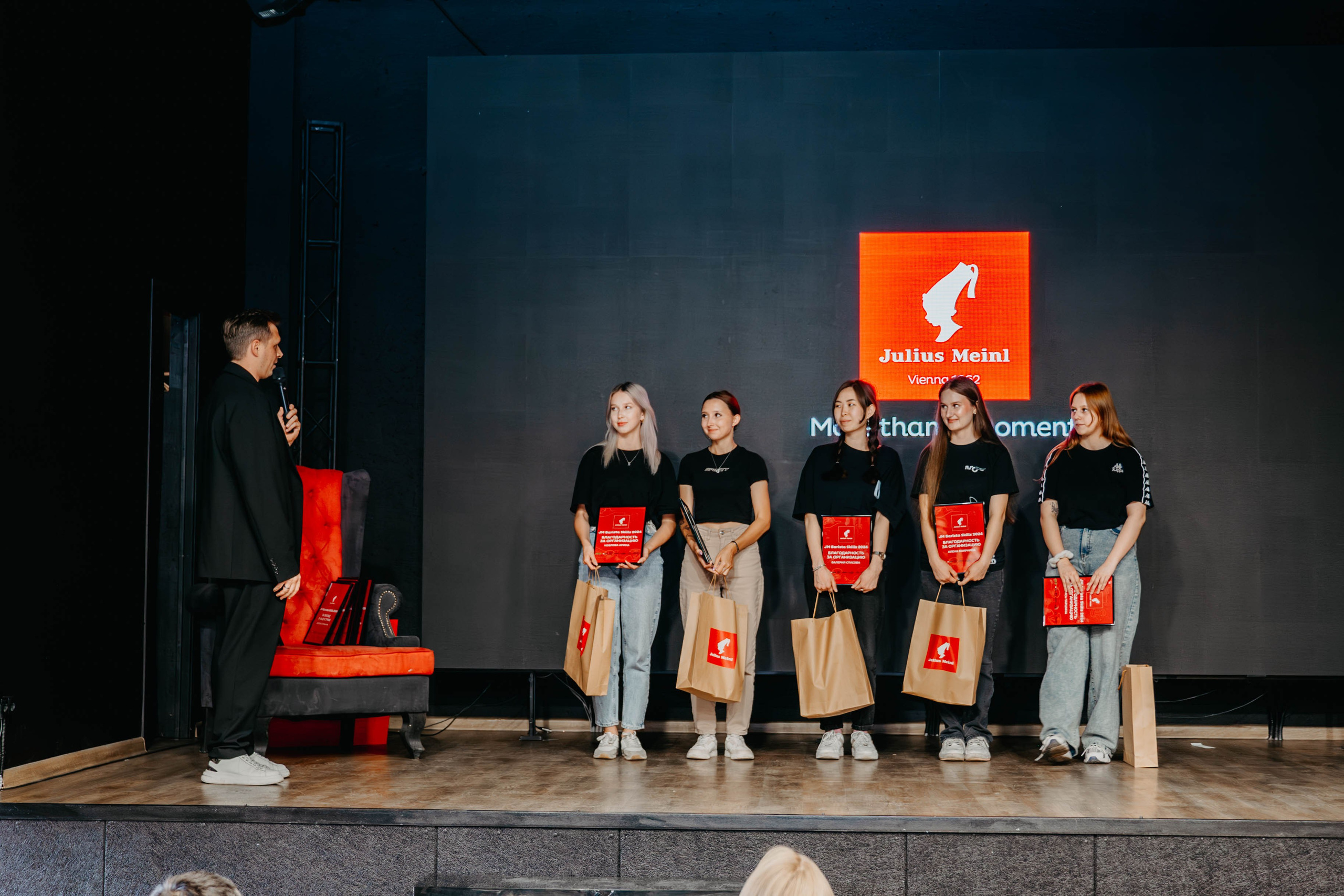 JM Barista Skills 24'. Фотограф, видеограф и пилот дрона на Байкале