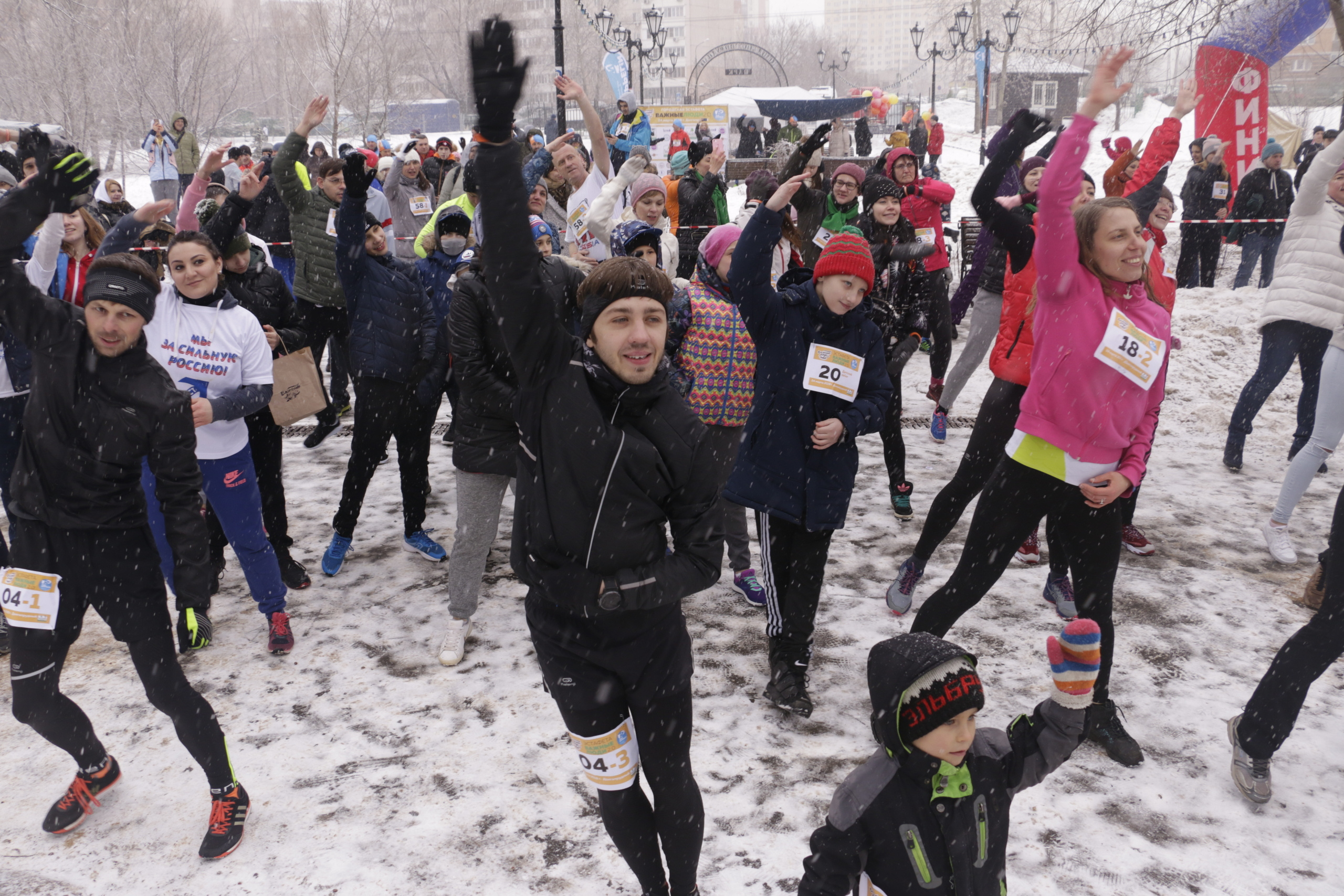 Эстафета, пробег, легкоатлетический пробег, важные люди, люди, дети, с. Мария Ткаченко. Документальная фотография