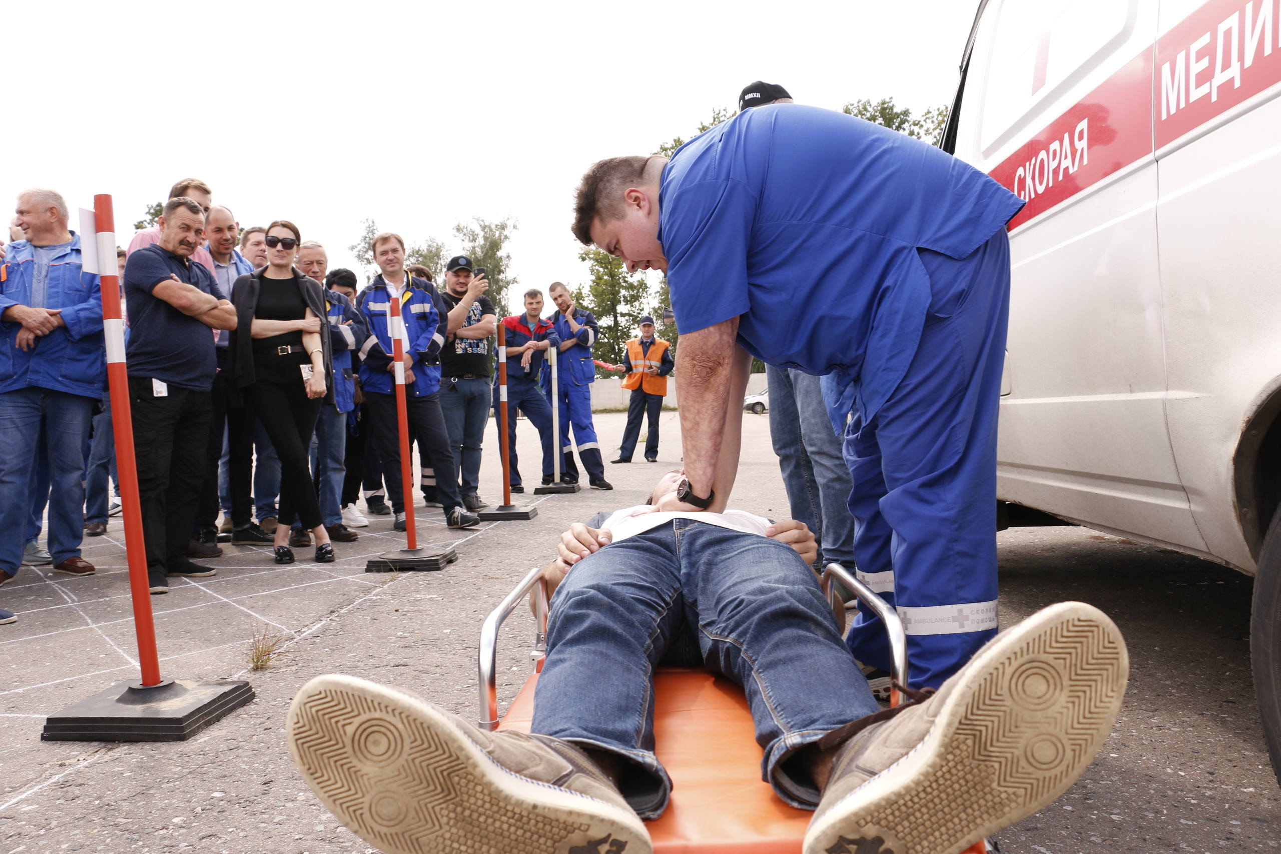 Спасательная операция, учения, служба спасения, мчс в работе, служба с. Мария Ткаченко. Документальная фотография