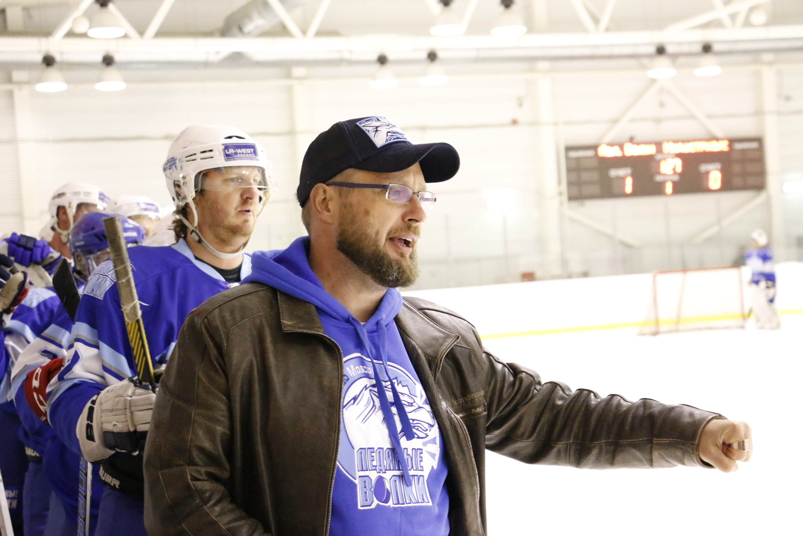 Хоккей, матч, фото хоккея, александр мостовой, ледовый дворец, евгений. Мария Ткаченко. Документальная фотография