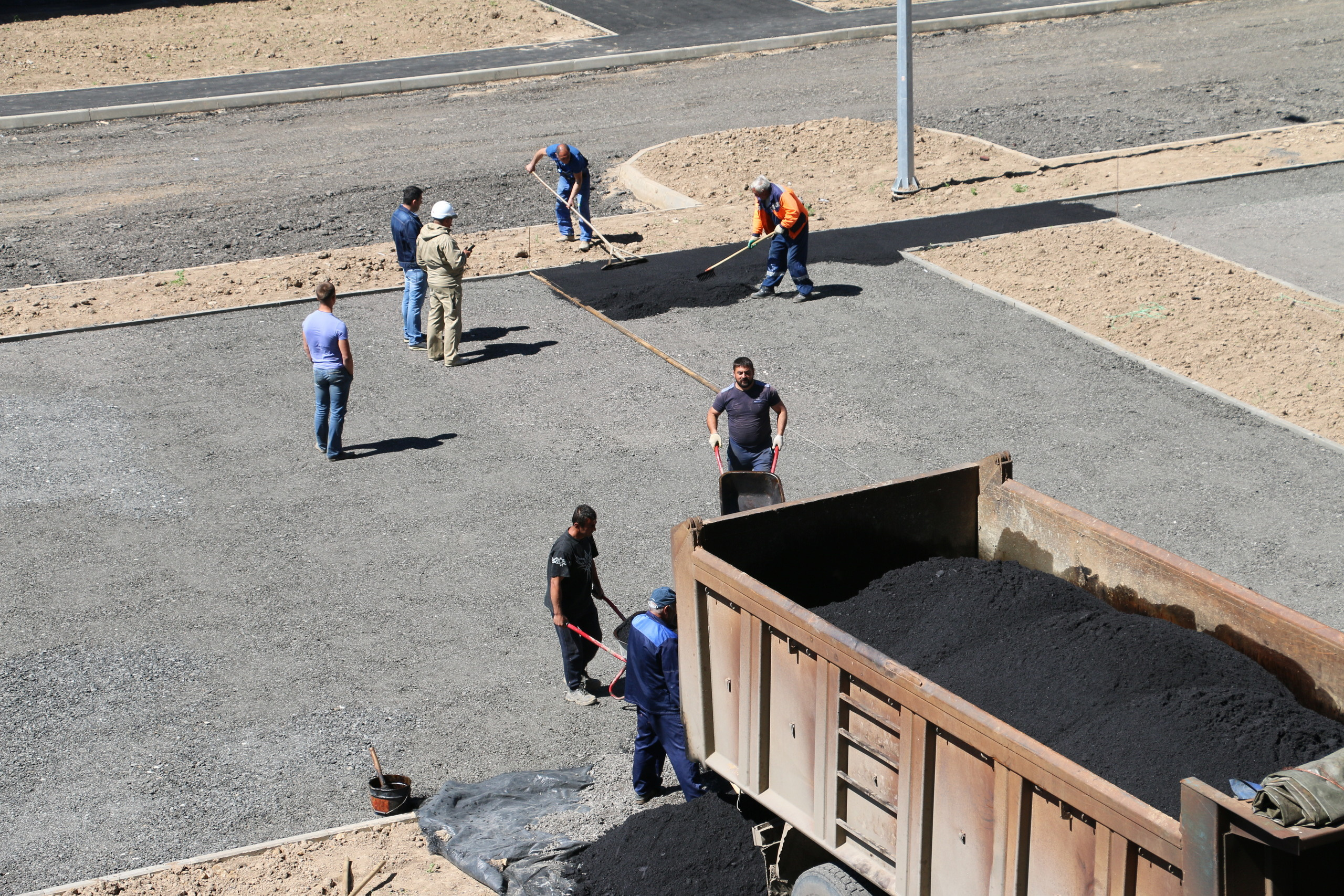 Благоустройство, строительство, дороги, экология, посадка деревьев, ас. Мария Ткаченко. Документальная фотография