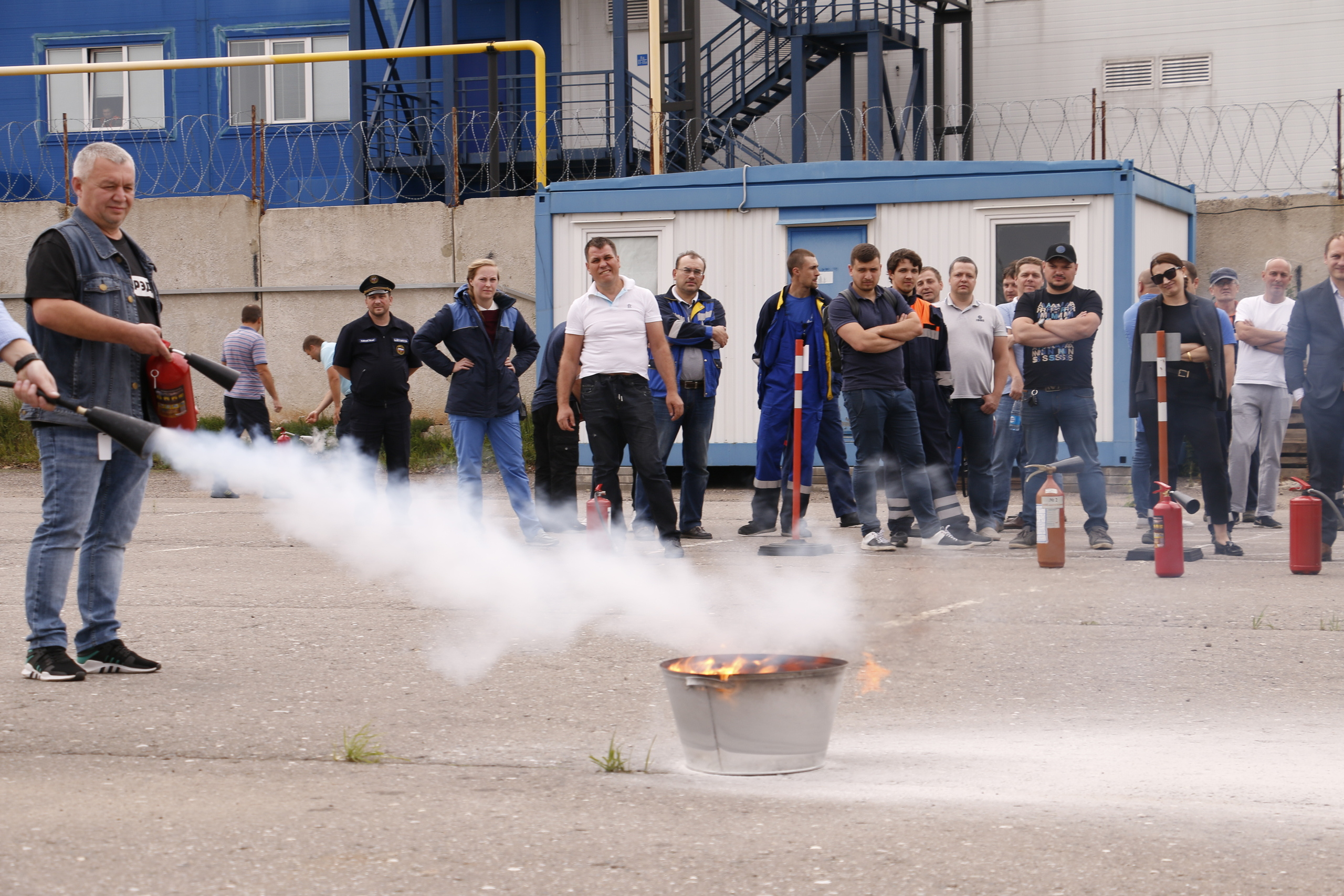 Спасательная операция, учения, служба спасения, мчс в работе, служба с. Мария Ткаченко. Документальная фотография