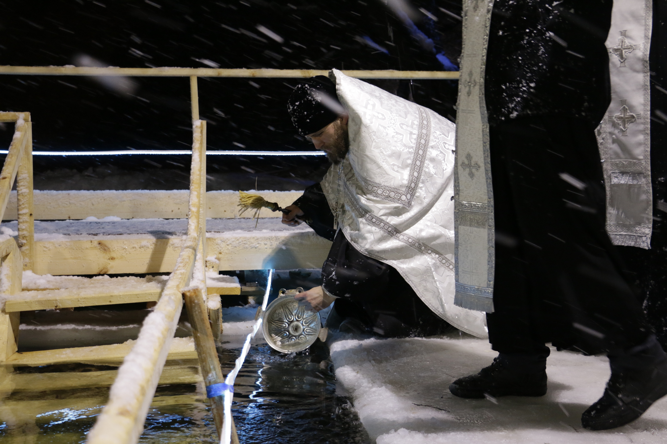 Крещение, Epiphany, крещенские купания, прорубь, religion, религия, хр. Мария Ткаченко. Документальная фотография