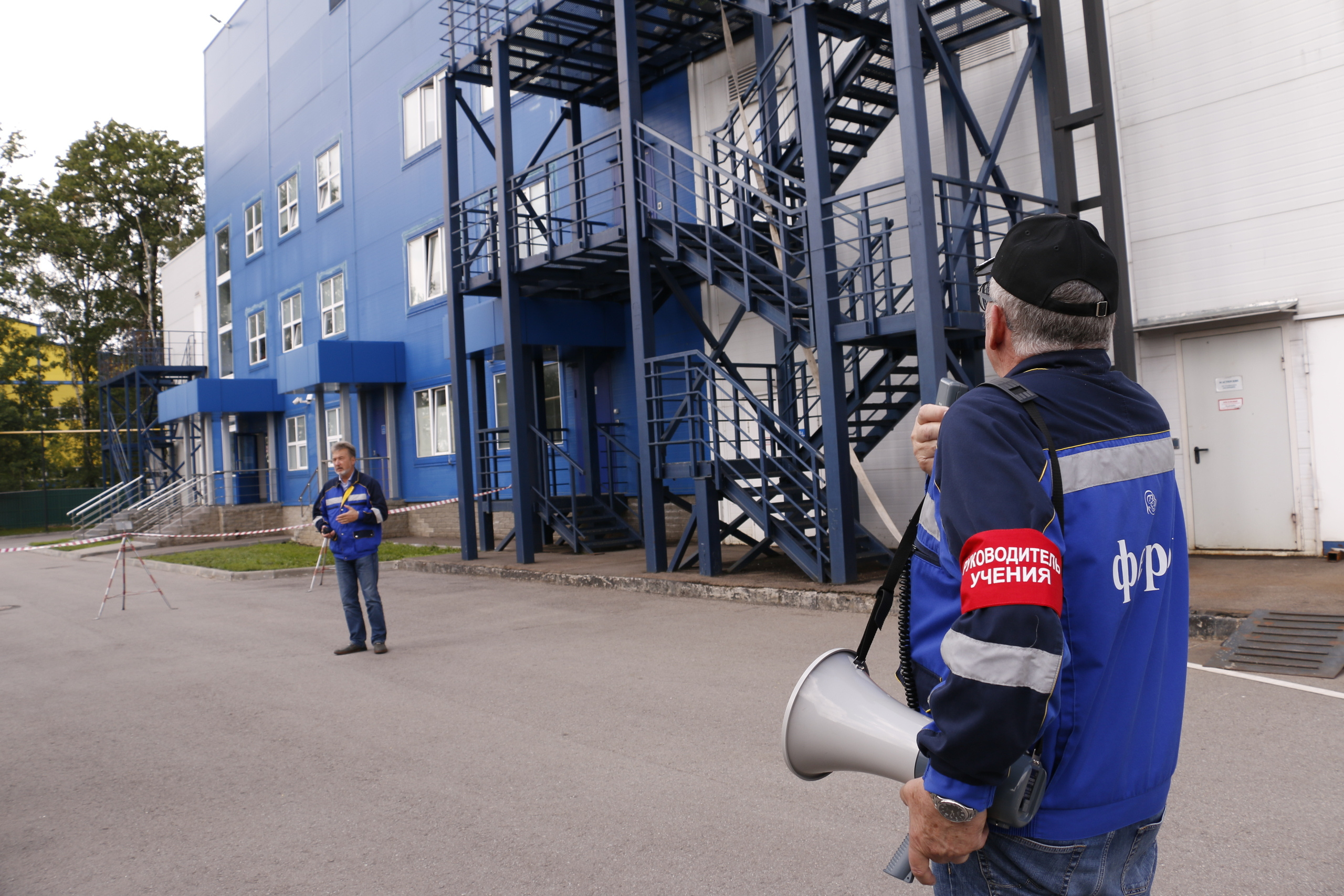 Спасательная операция, учения, служба спасения, мчс в работе, служба с. Мария Ткаченко. Документальная фотография