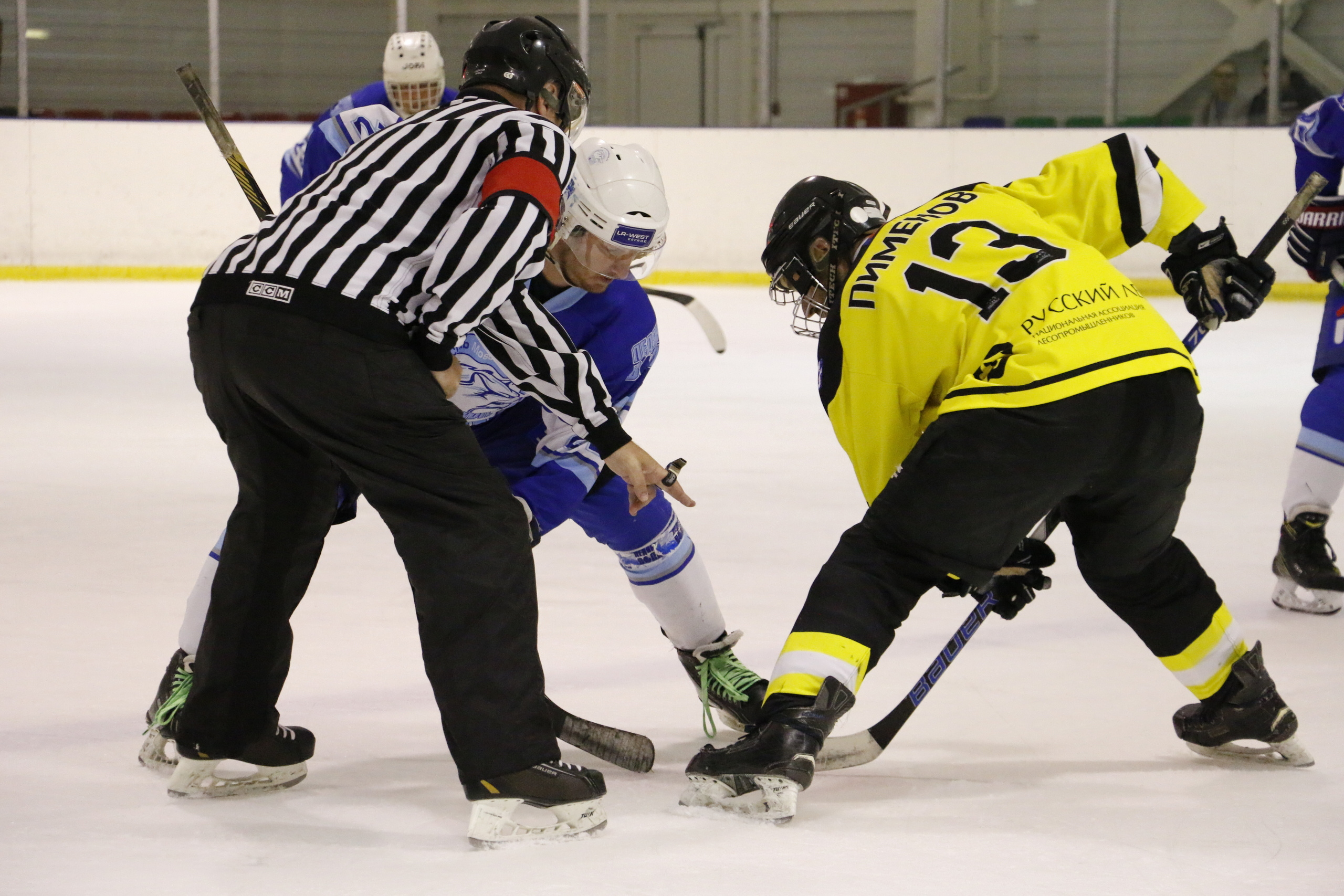 Хоккей, матч, фото хоккея, александр мостовой, ледовый дворец, евгений. Мария Ткаченко. Документальная фотография