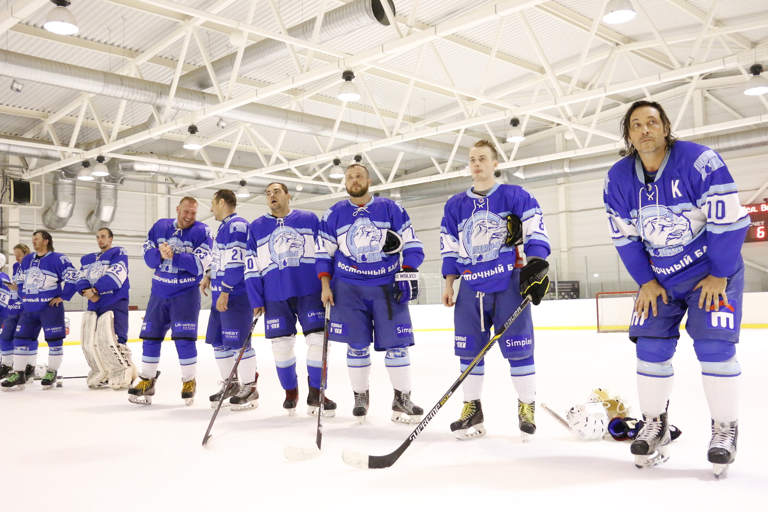 Хоккей, матч, фото хоккея, александр мостовой, ледовый дворец, евгений. Мария Ткаченко. Документальная фотография