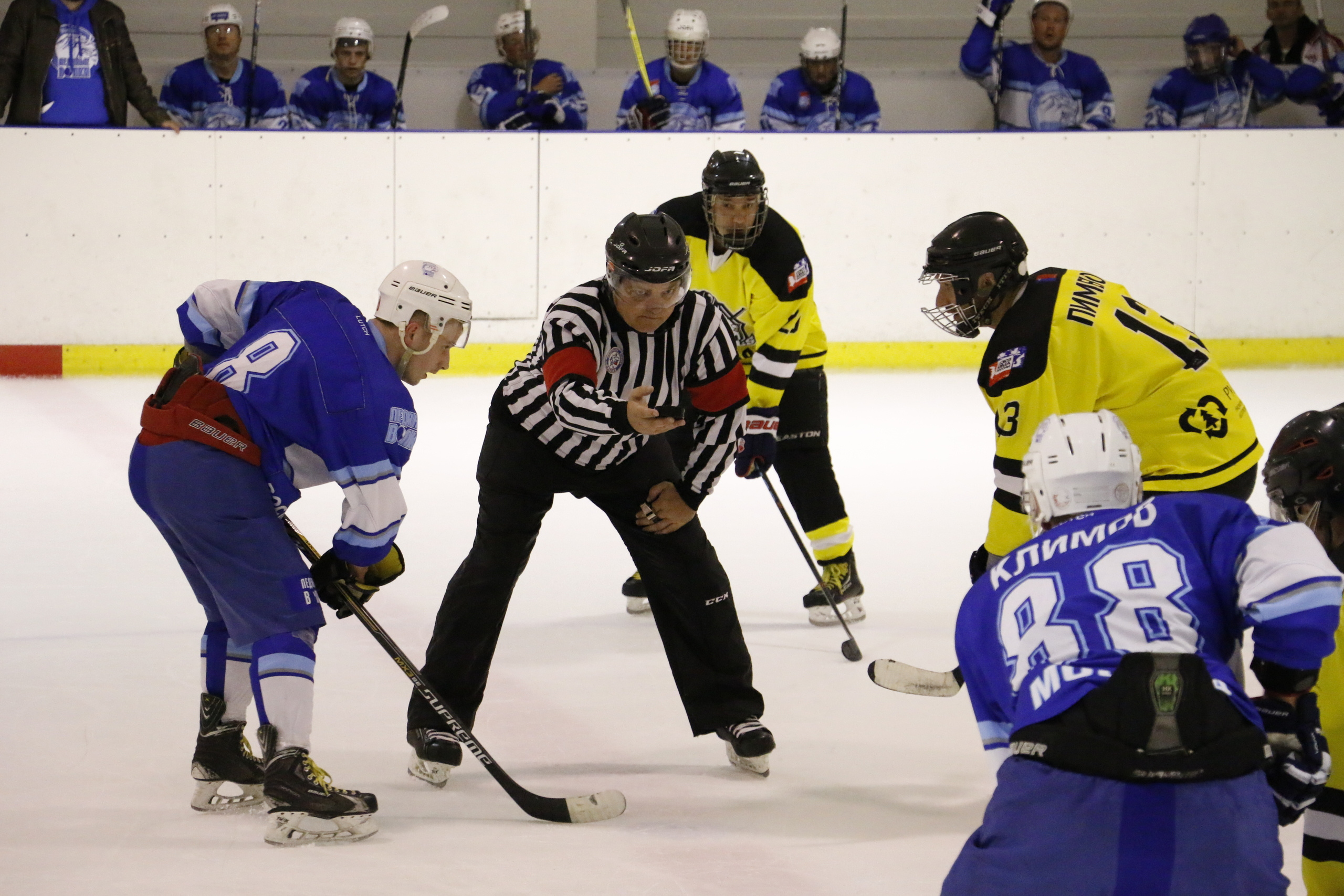 Хоккей, матч, фото хоккея, александр мостовой, ледовый дворец, евгений. Мария Ткаченко. Документальная фотография