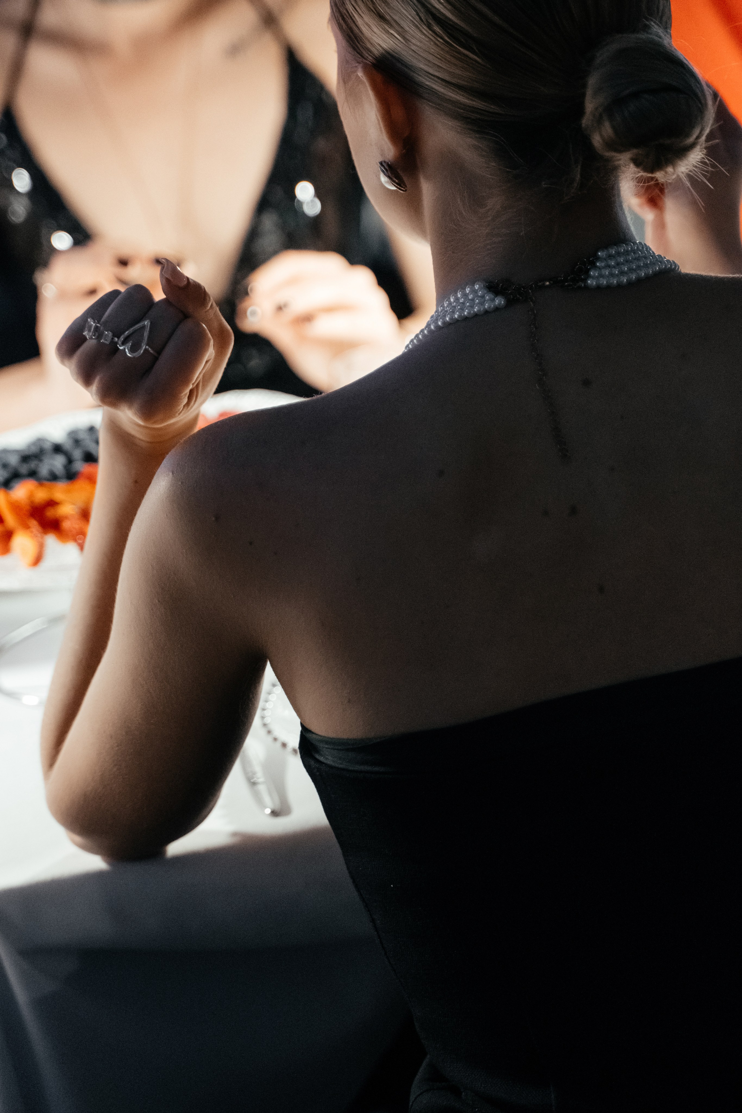 14 июня (пятница). BENUAR Restaurant