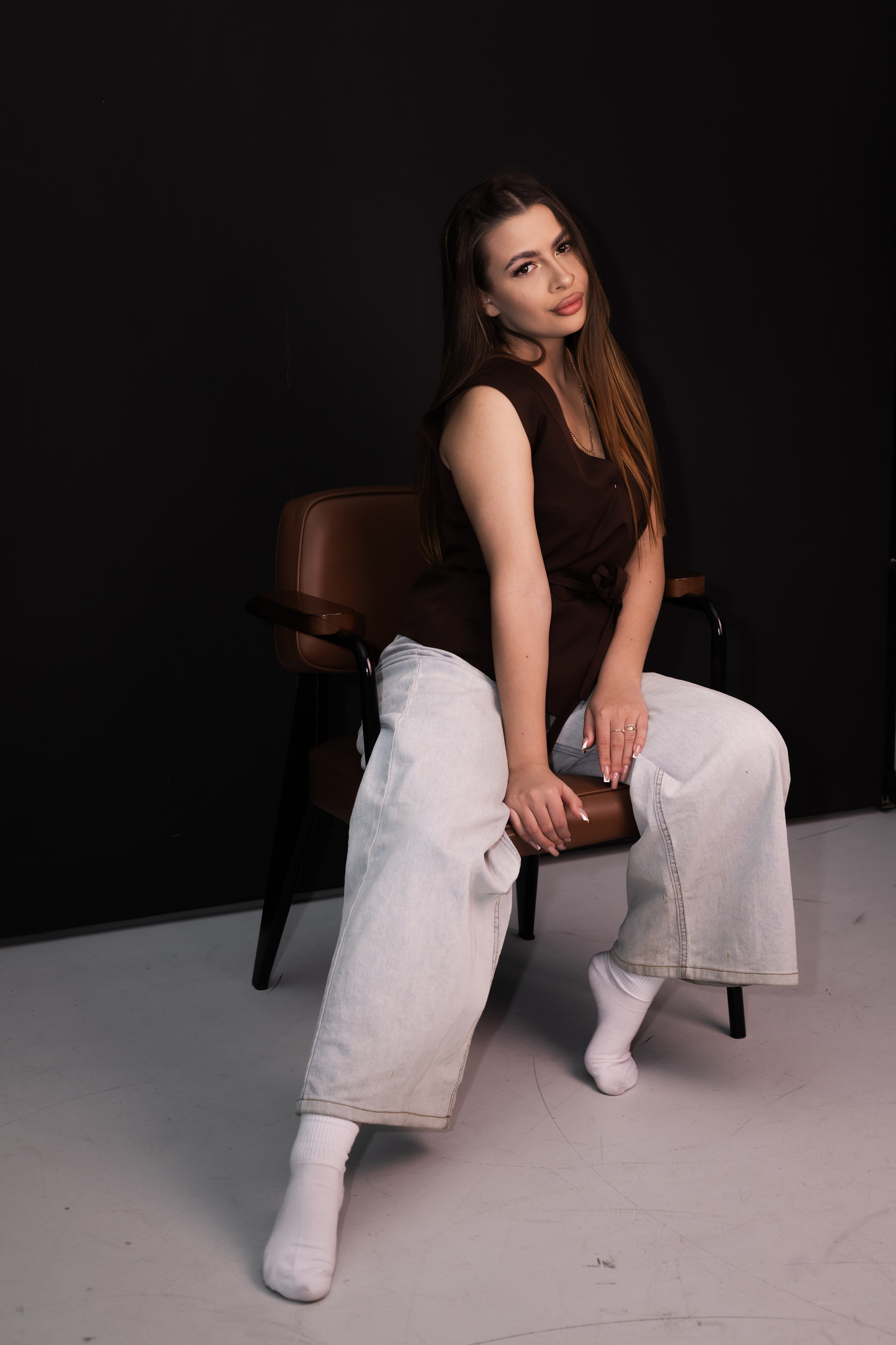 Женские портреты в студии. Индивидуальный фотограф во Владивостоке