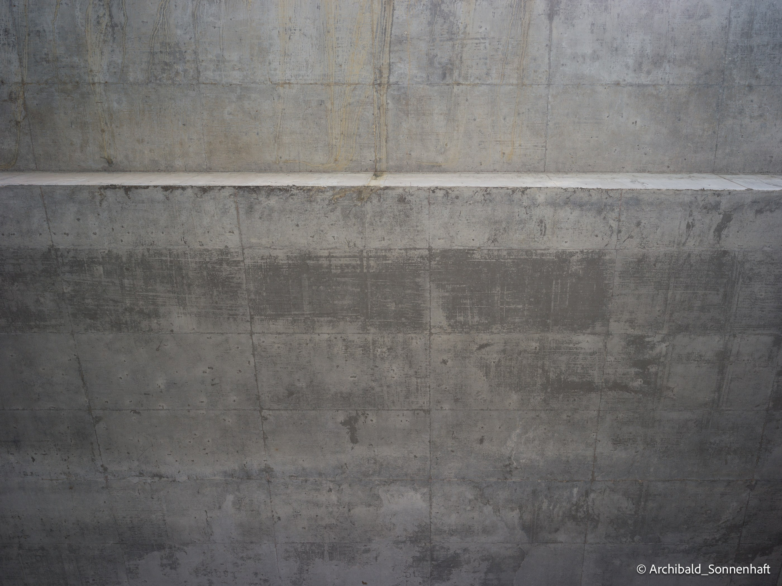 Office environs. Photographer in Guangzhou, China. Archibald Sonnenhaft