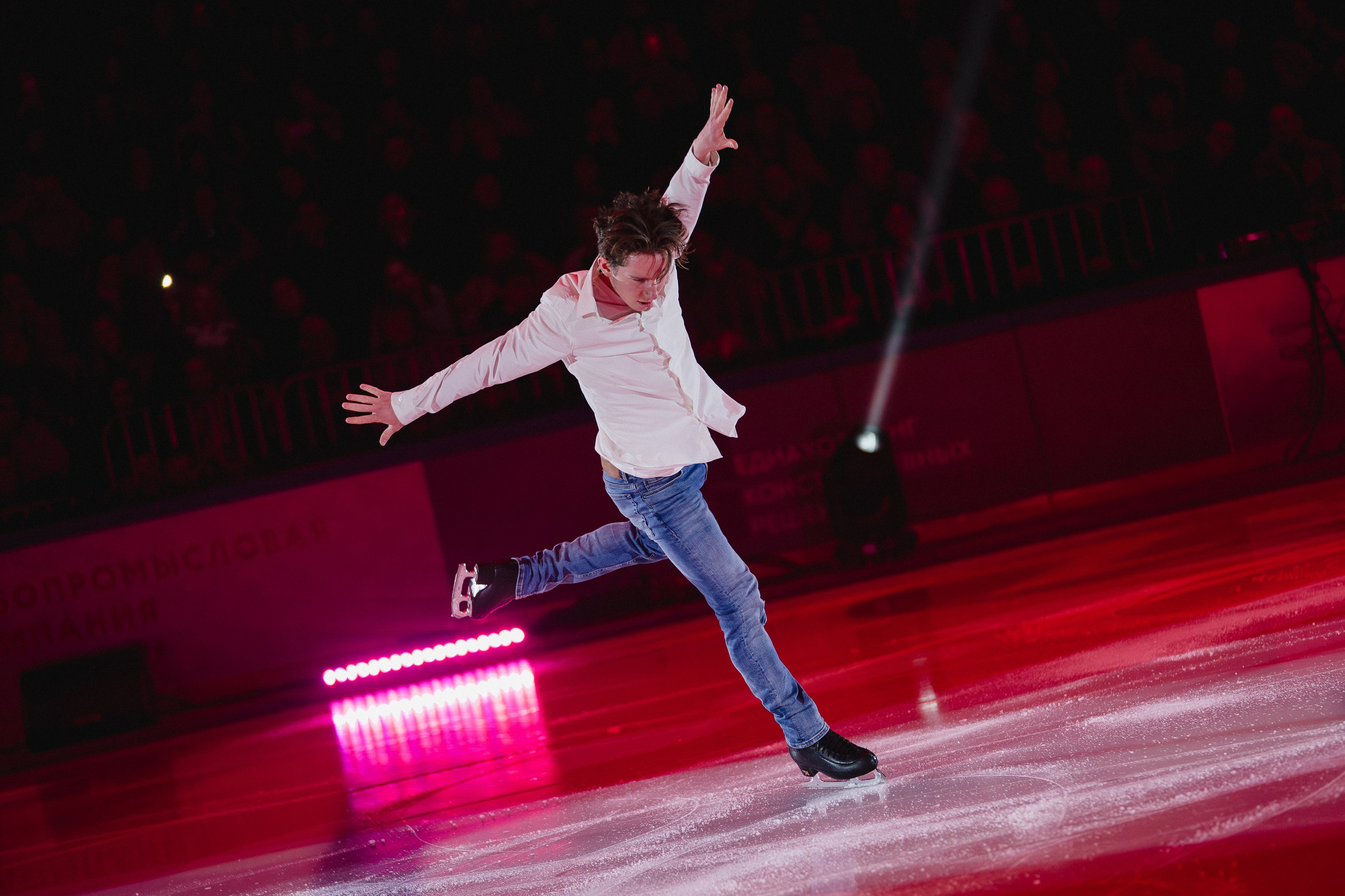 Шоу Этери Тутберидзе в Новосибирске. Воробьева Ксения — Спортивный и танцевальный фотограф Новосибирск