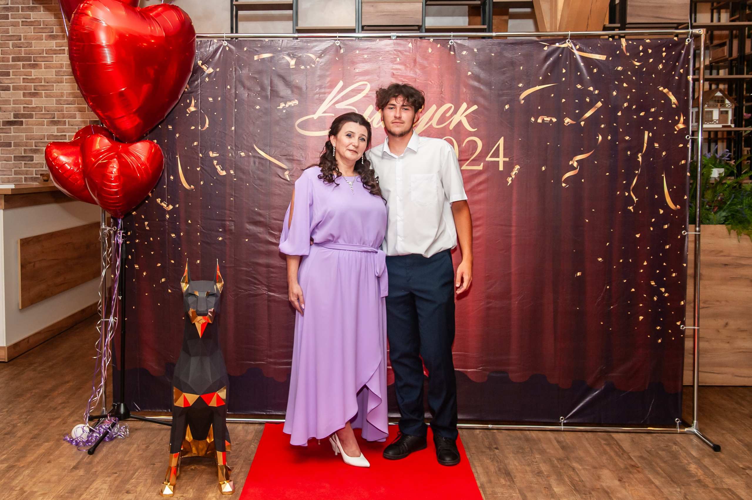 Выпускной МАОУ СОШ № 17 им. Эдуарда Есаяна. Свадебный и семейный фотограф Денис Лукьянов в Краснодаре, Краснодарском крае и Республике Крым