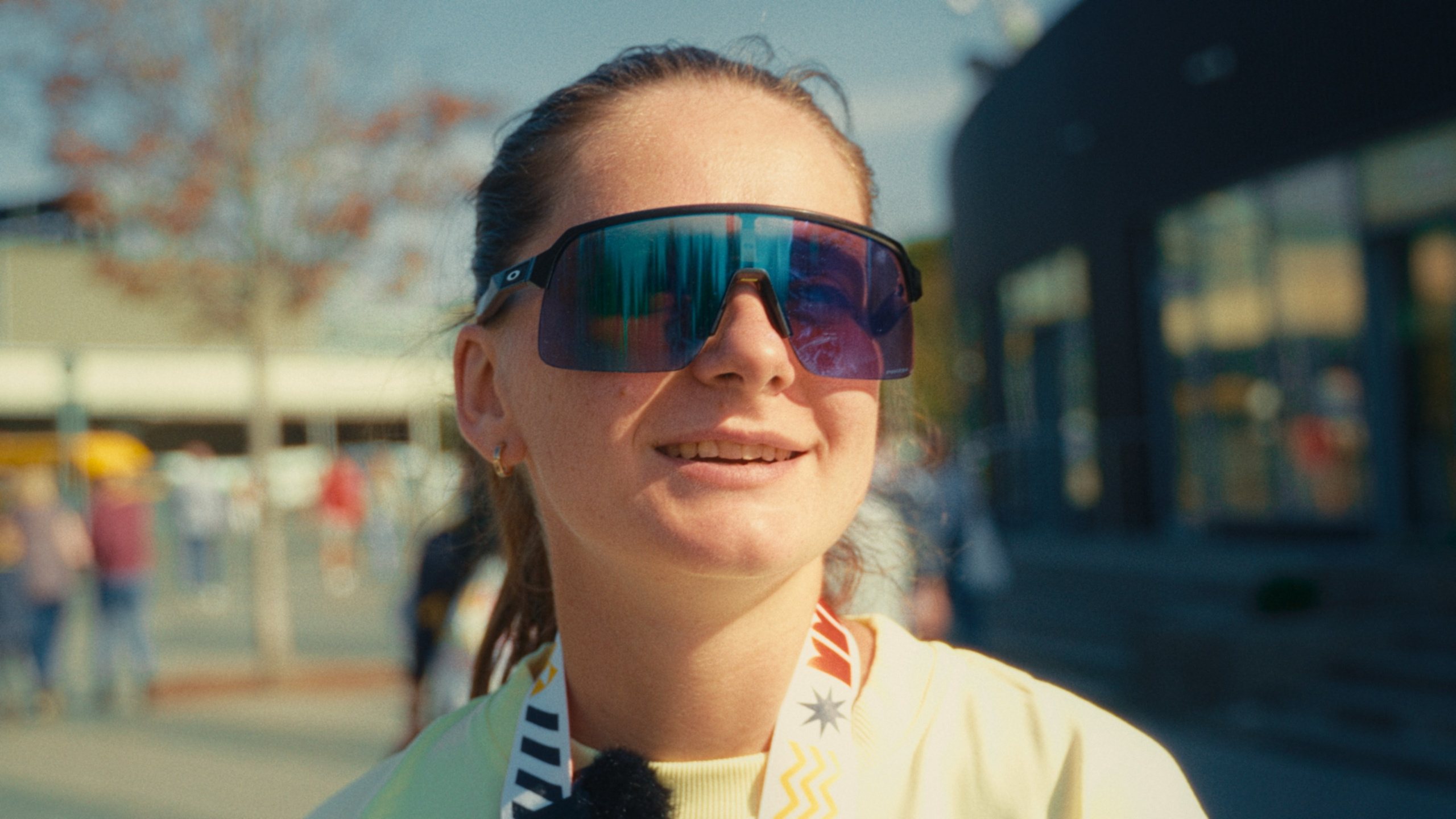 Документальный фильм Бегом по России, люди с неограниченными возможностями. Цветокоррекция кино, рекламы и клипов. В Алматы и по всему миру. Юрий Косяков