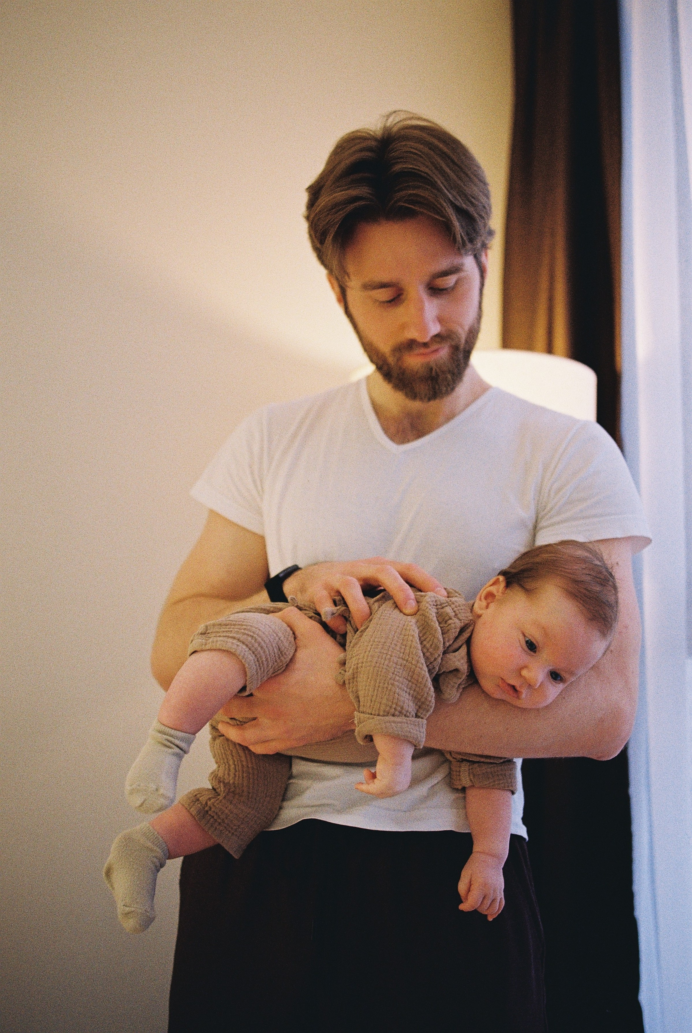 Олеся, Андрей и их сын (35 мм). Фотограф в Екатеринбурге и Москве, Анна