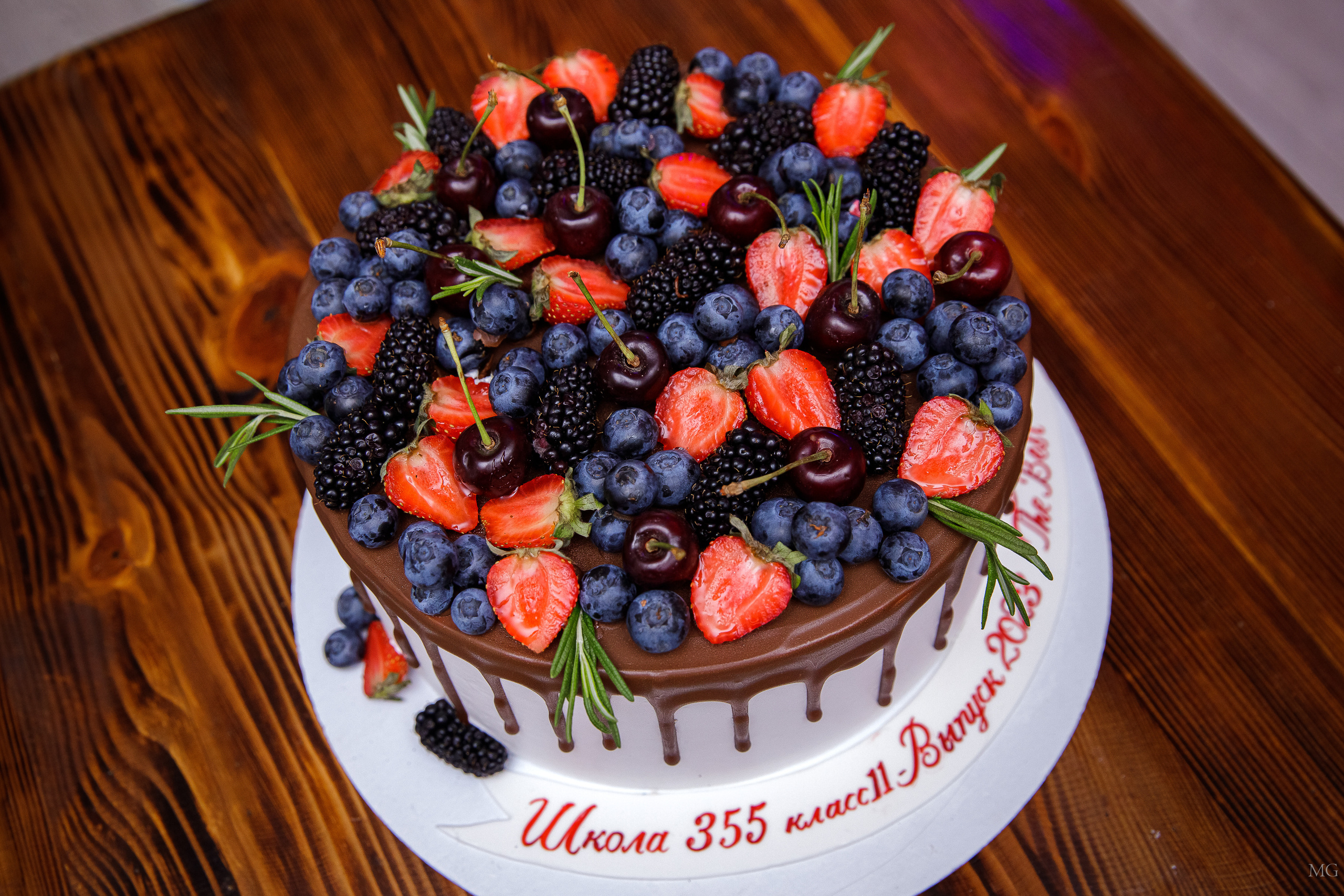 Выпускной школа 335 11кл «Черемша». Маша Гонтарь Семейный домашний репортажный фотограф в Санкт-Петербурге