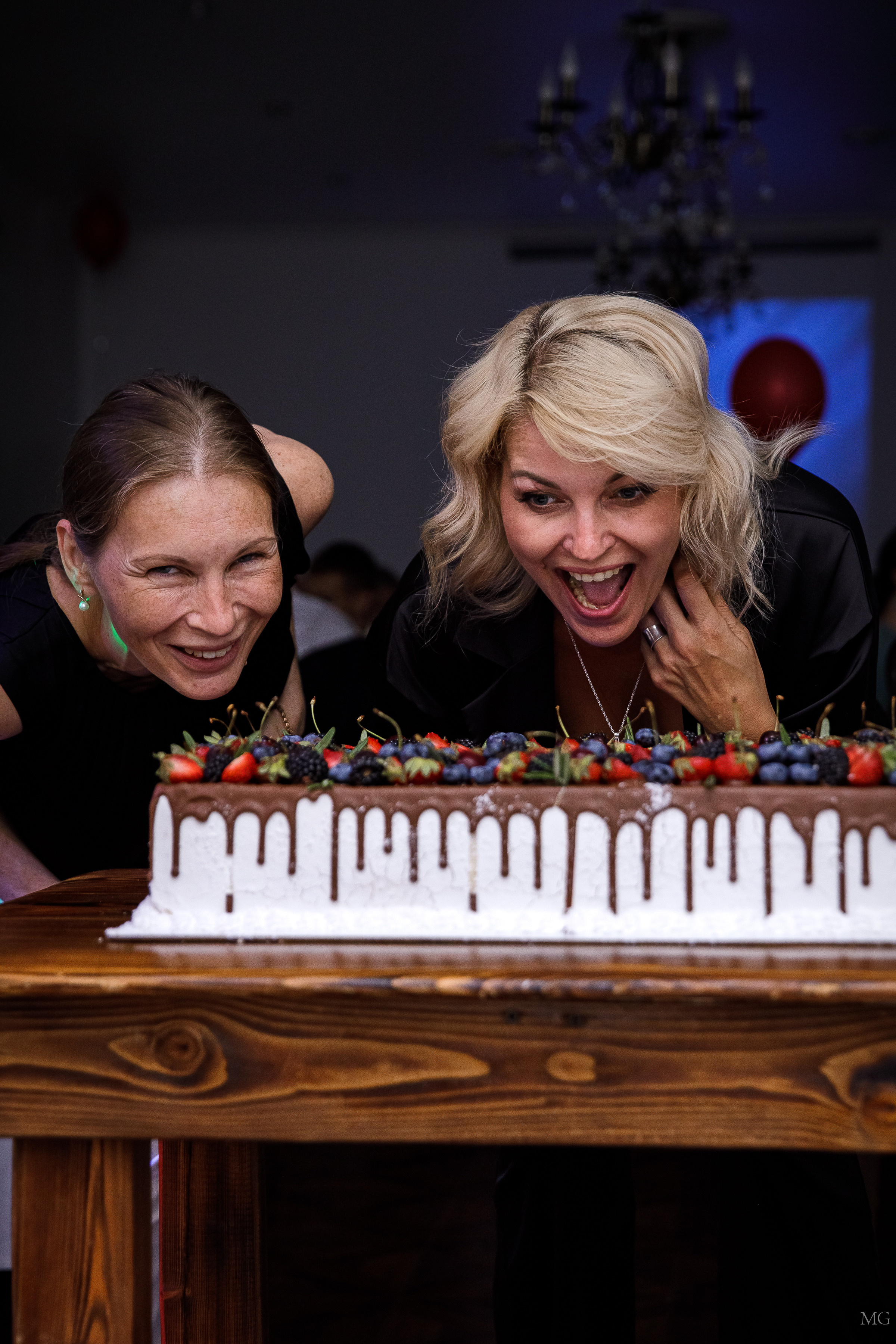 Выпускной Старая мельница 11А+Б. Маша Гонтарь Семейный домашний репортажный фотограф в Санкт-Петербурге