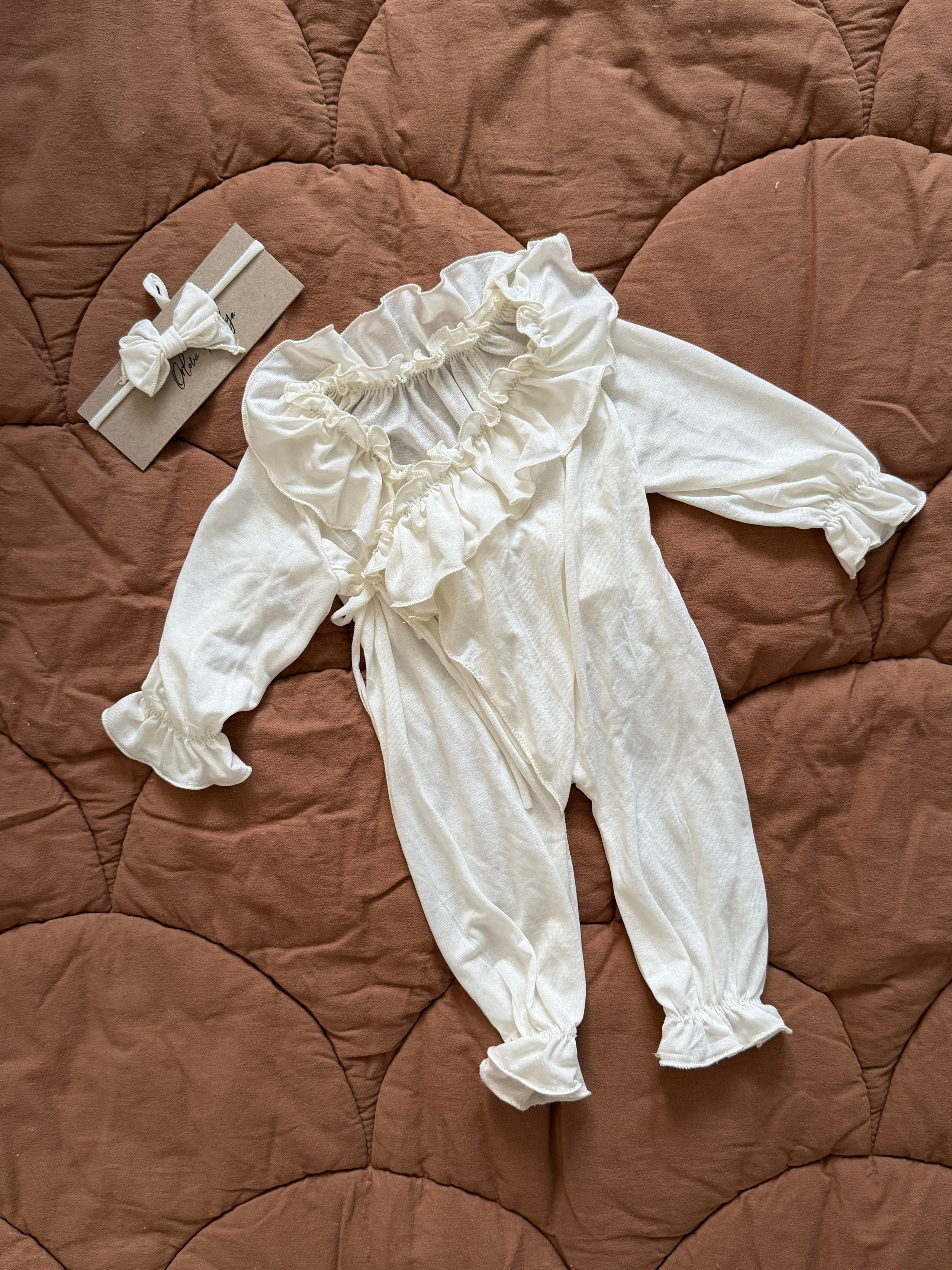 Костюмы для фотосессий Newborn. Фотограф новорождённых Newborn Москва