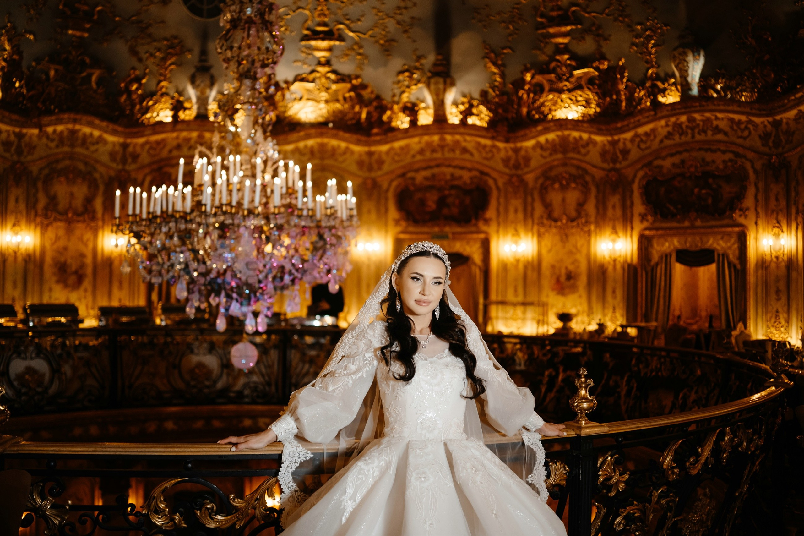 Свадебная фотосессия в ресторане Турандот. Свадебный и семейный фотограф в Москве Светлана Зоткина