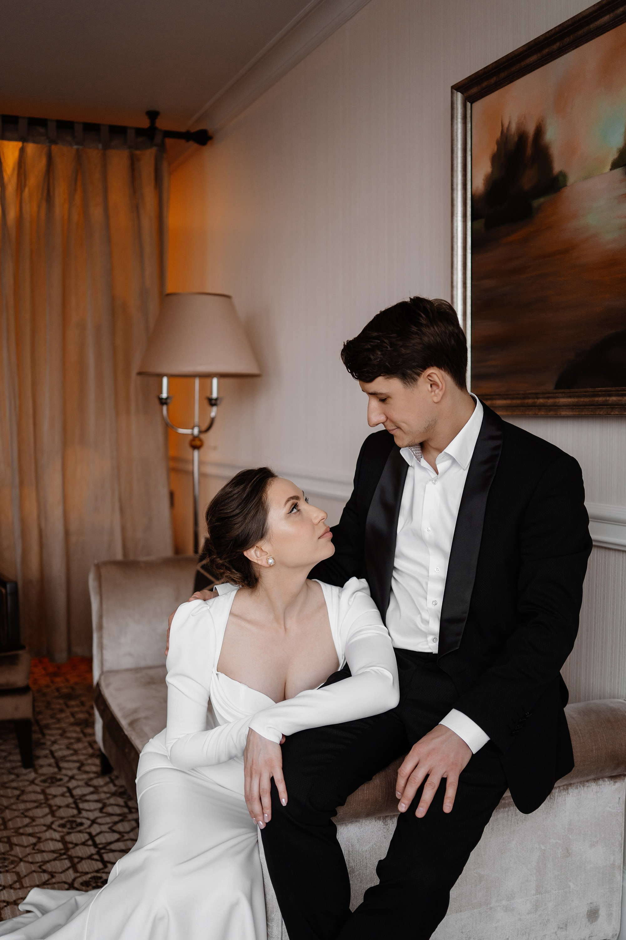 Фотосессия свадьбы в Lotte Plaza. Свадебный и семейный фотограф в Москве Светлана Зоткина