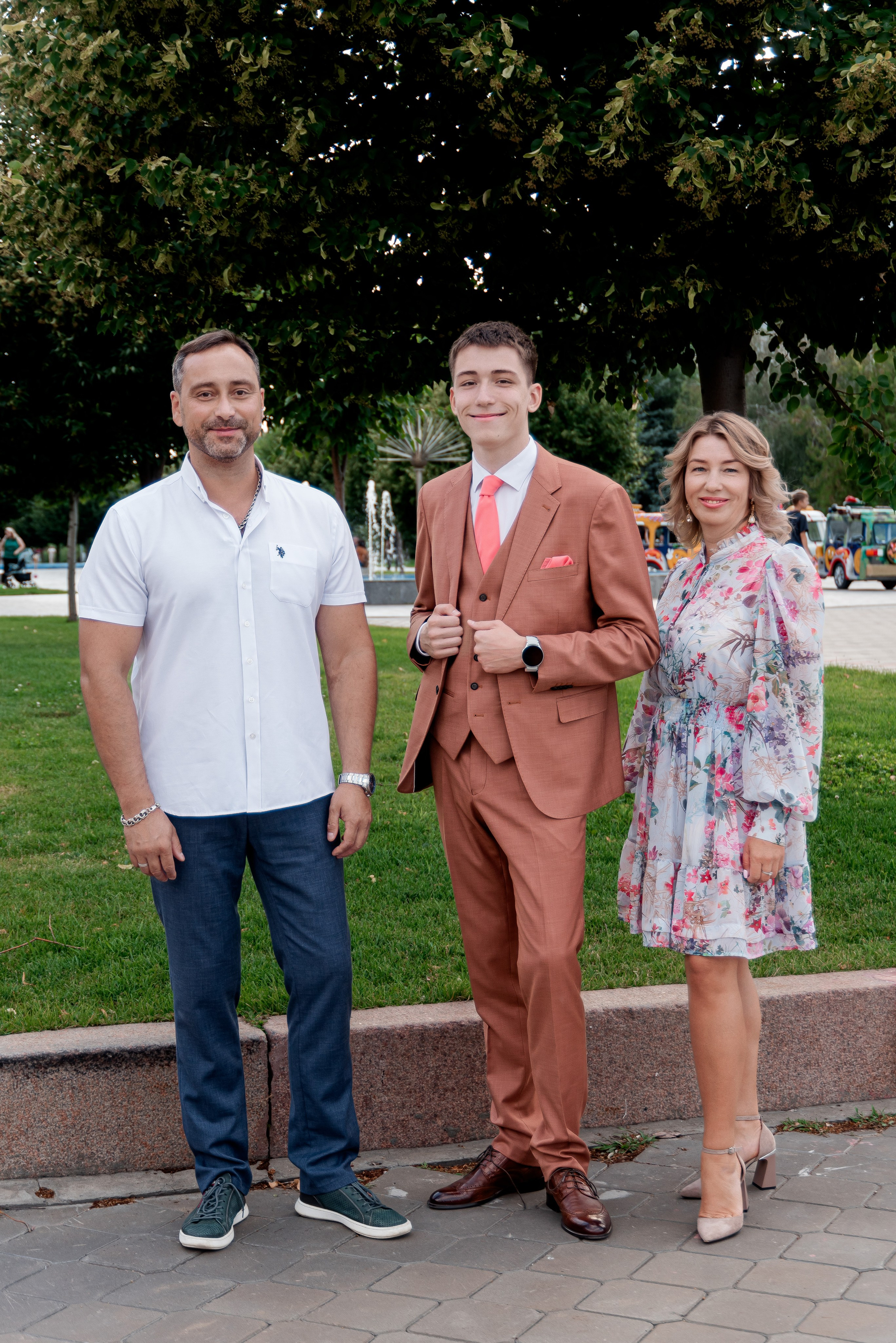 30 Школа. Волжский. Вручение ДК Юбилейный. Фотограф в Волгограде и Волжском Александр Горбань