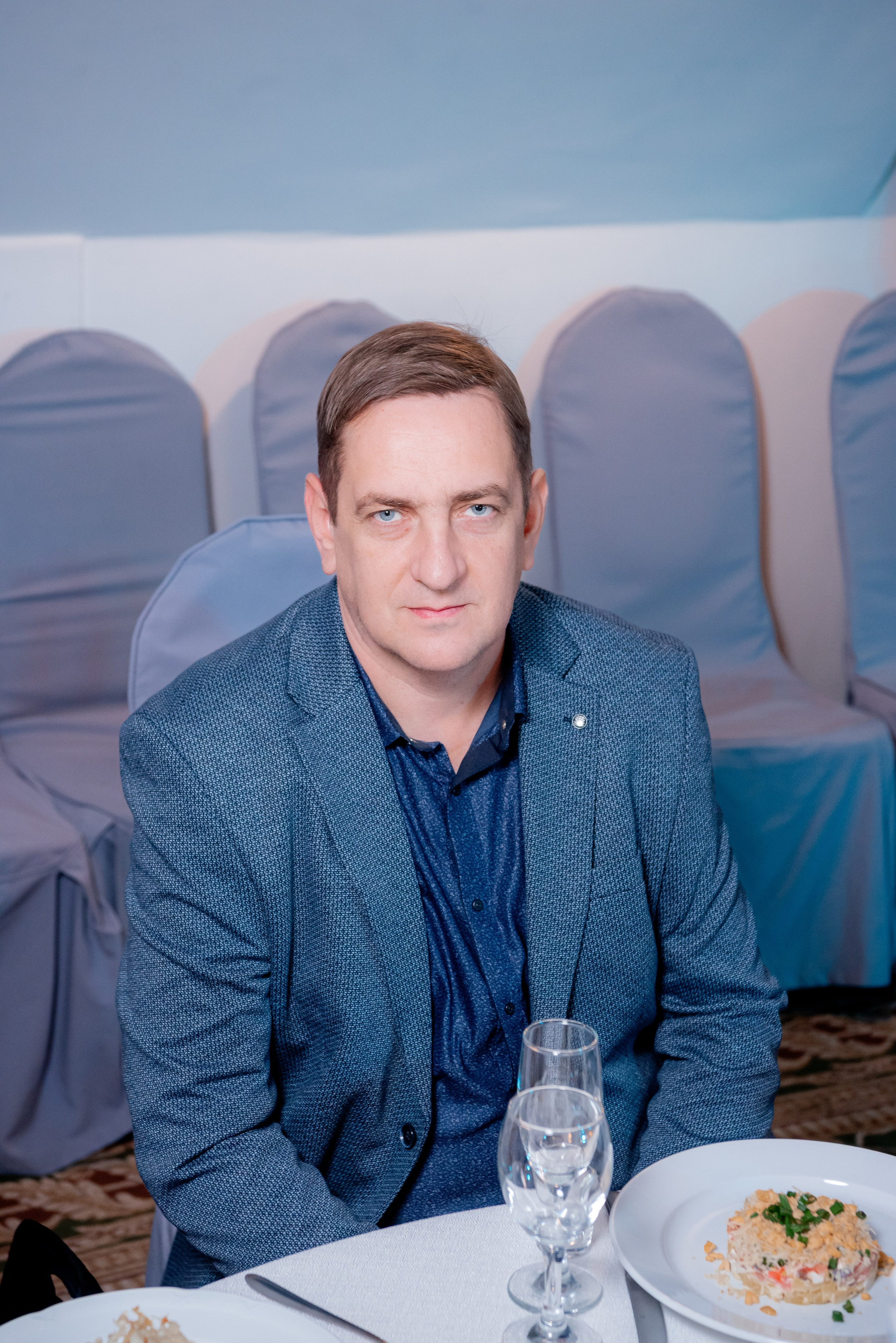 Аэропорт в кафе Замок на песках. Фотограф в Волгограде и Волжском Александр Горбань