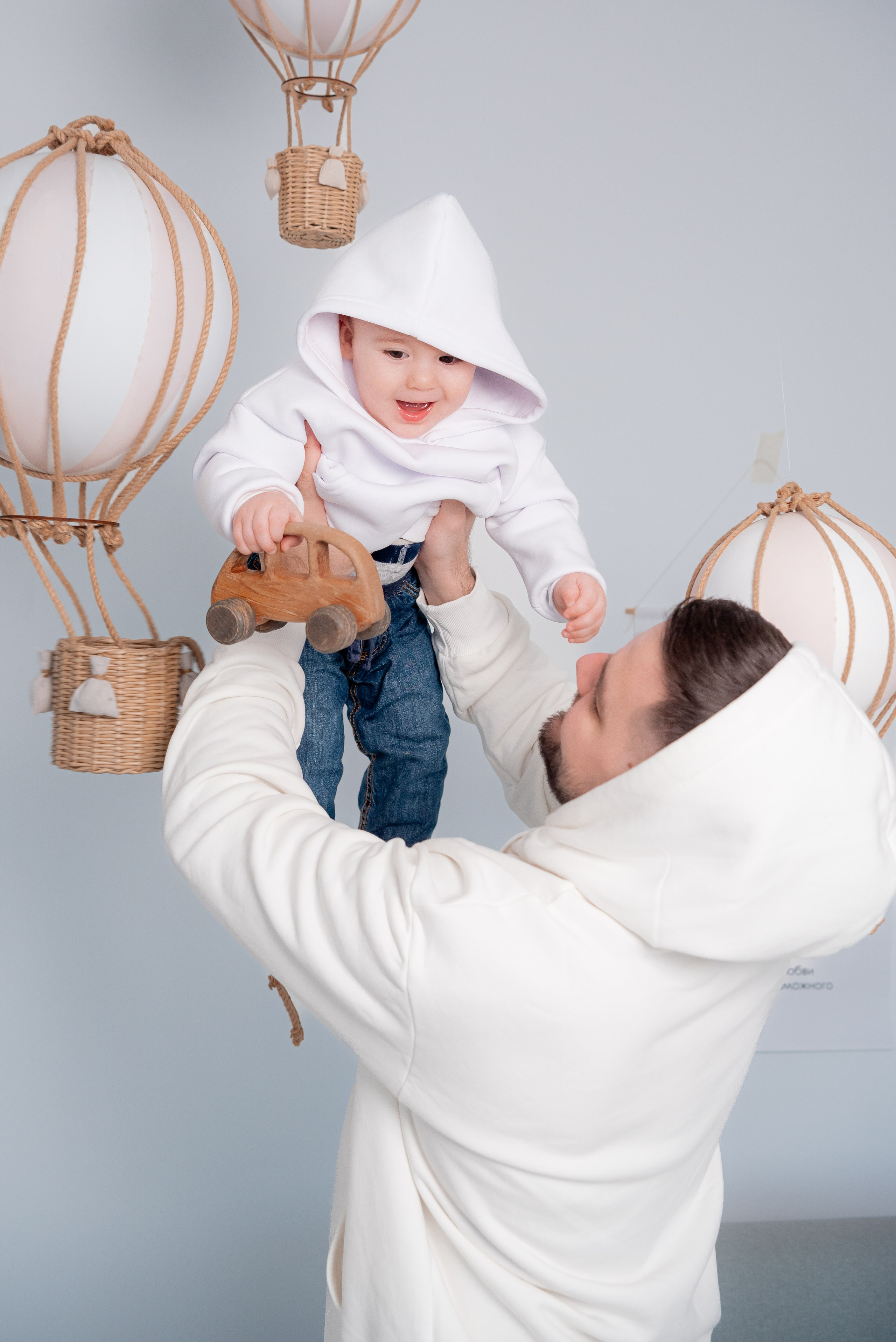 Семья в студии Скандибек. Фотограф в Волгограде и Волжском Александр Горбань