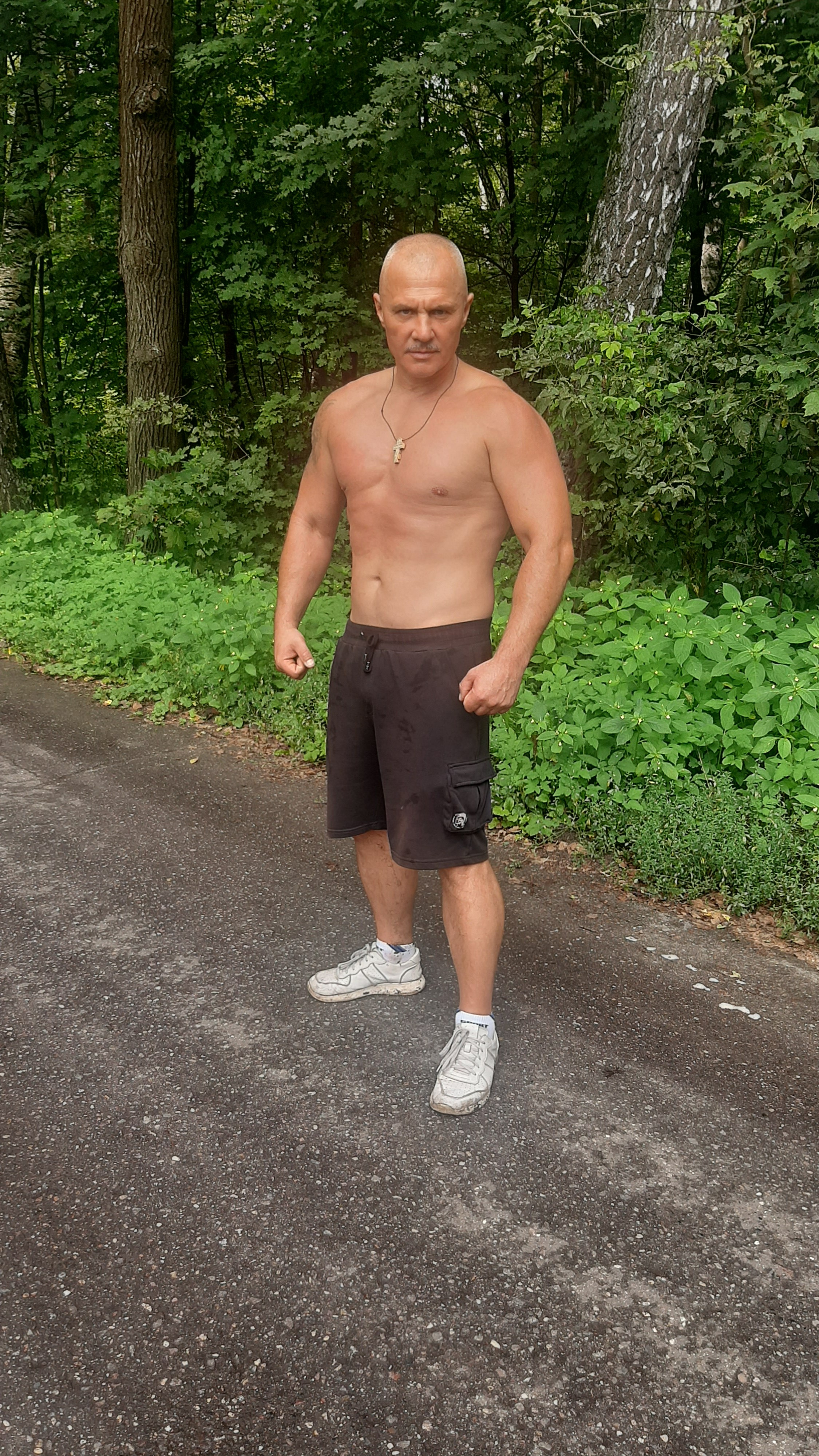 Эмоции снепы. Денис Волк актёр / модель