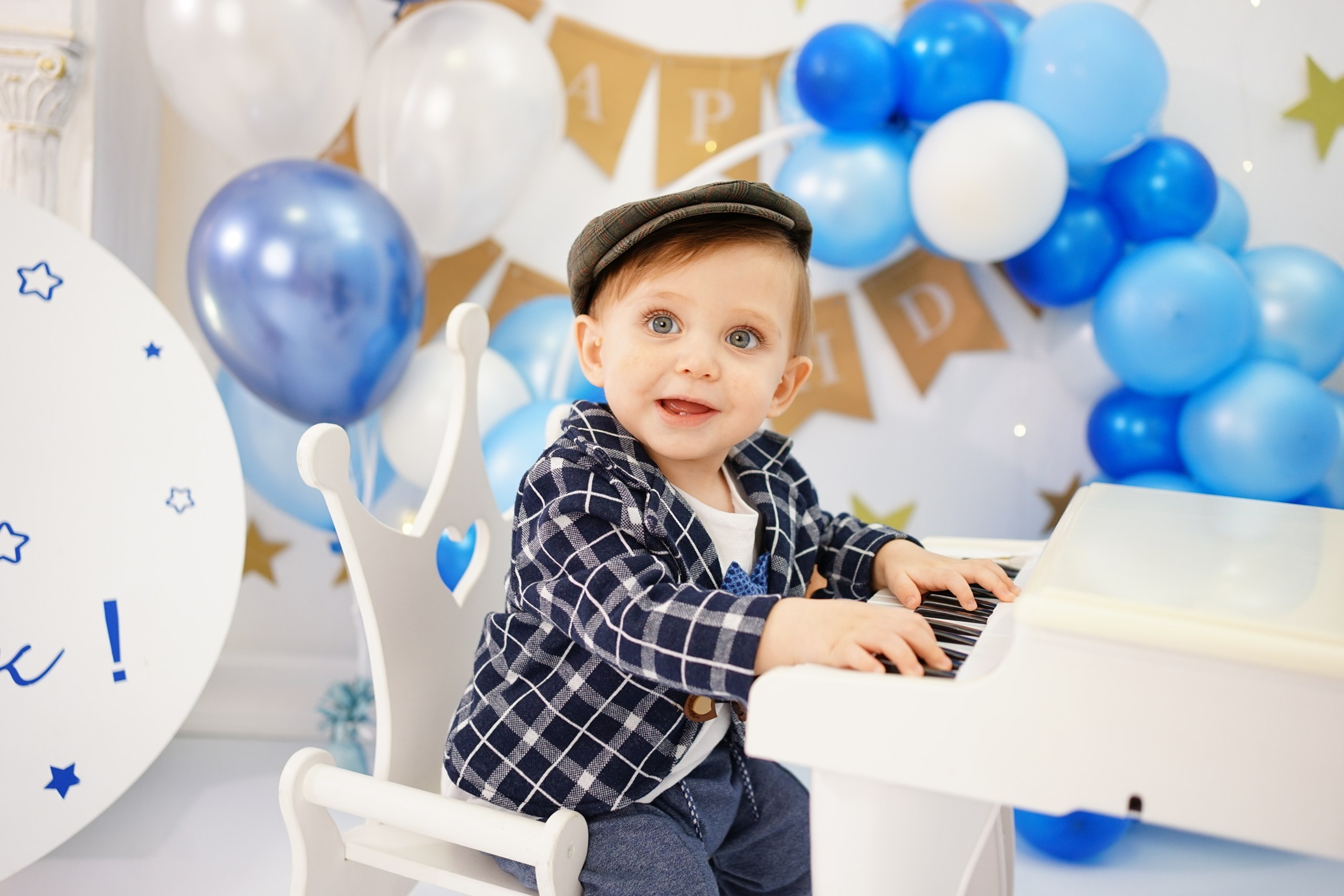 Фотосессия на Годик для Мальчиков. Детская Фотостудия ГОДОВАСИКИ в Санкт-Петербурге фотосесия на годик