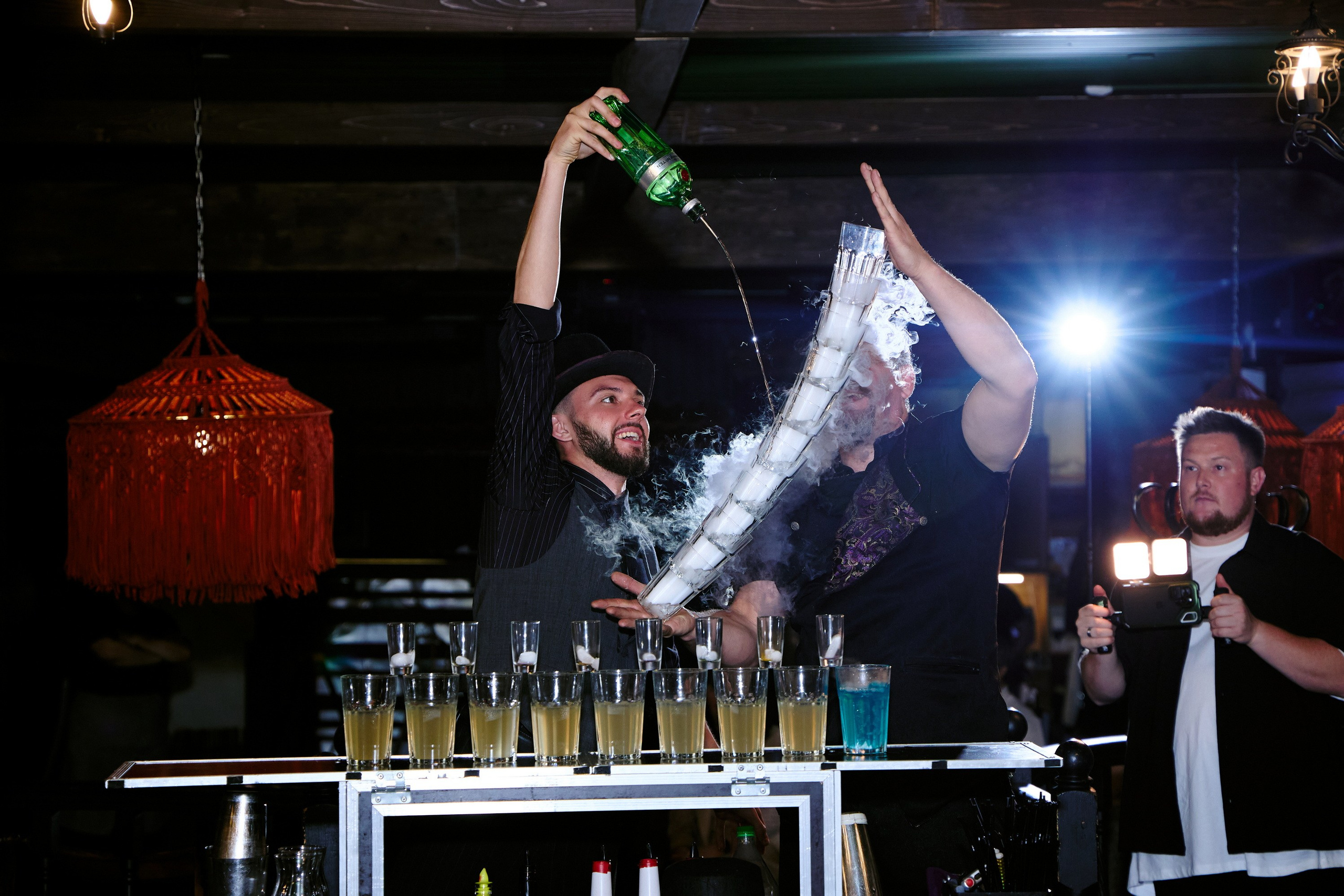 Выпускной 35 Сош. Фотограф Выпускные альбомы Таганрог Сергей Коробченко