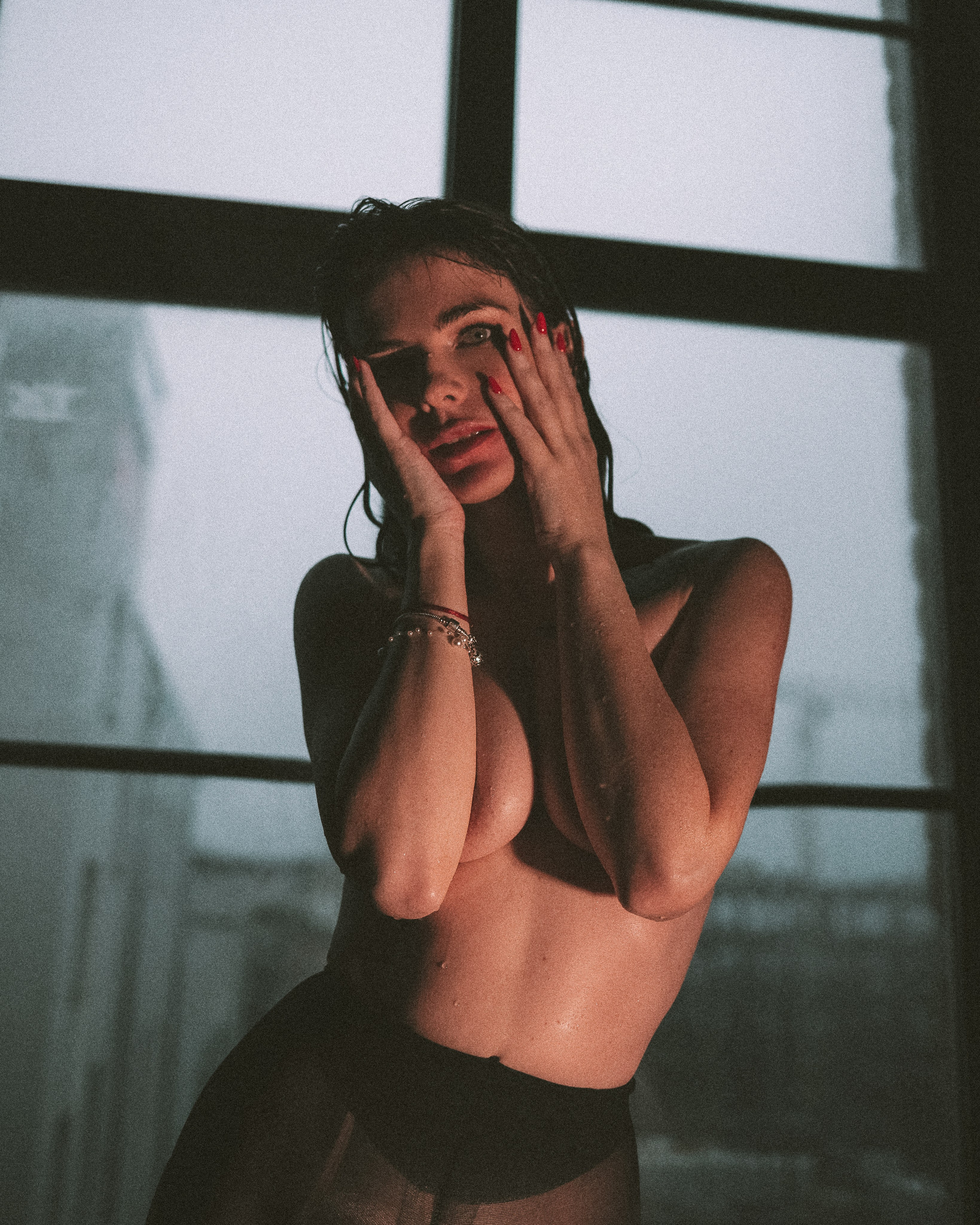 Алеся 08.12.24. Чувственная фотосессия в Минске фотограф Ульяна Струкова