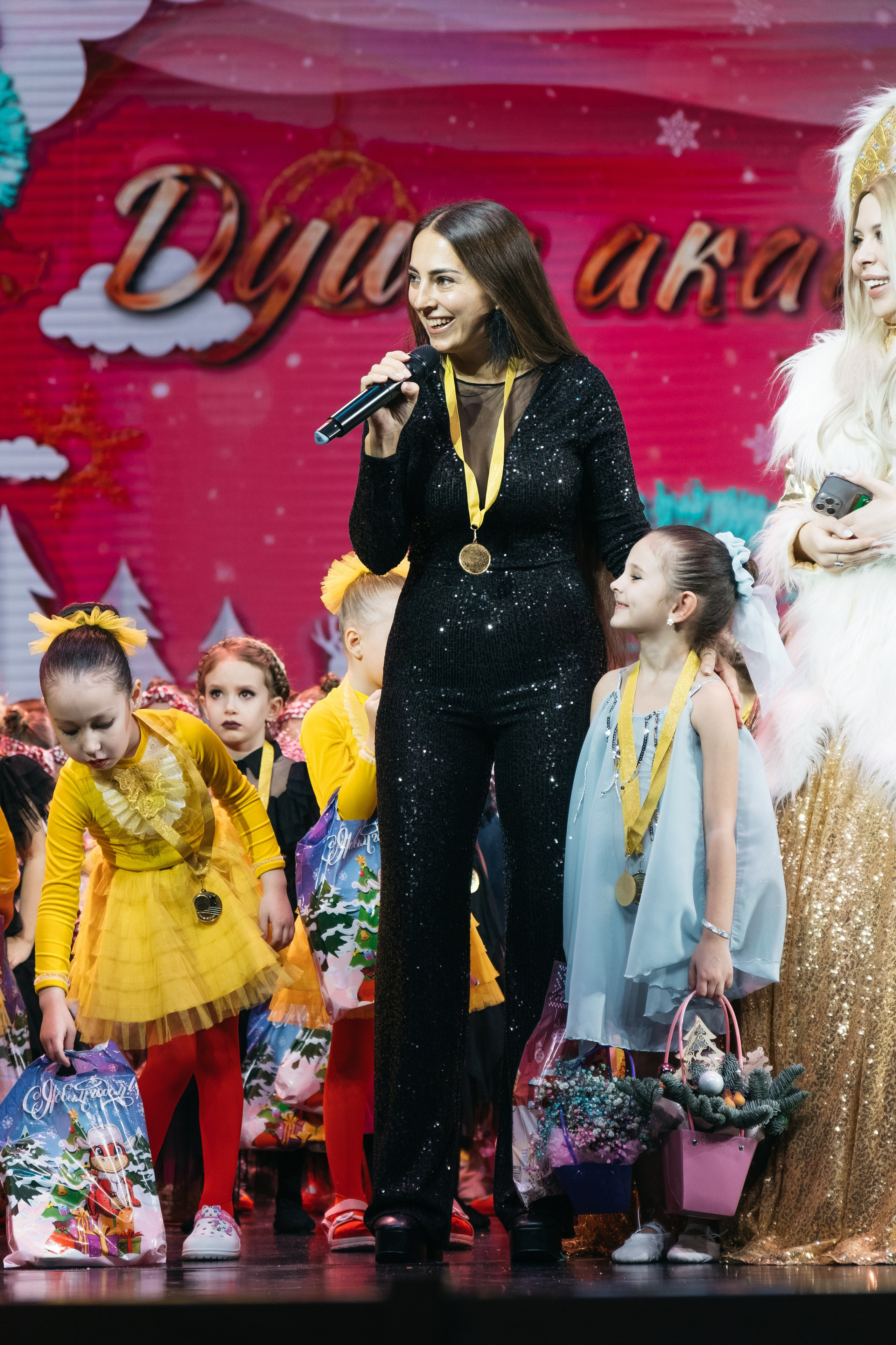 СурГУ 23.12.23. Репортажный и свадебный фотограф в Сургуте