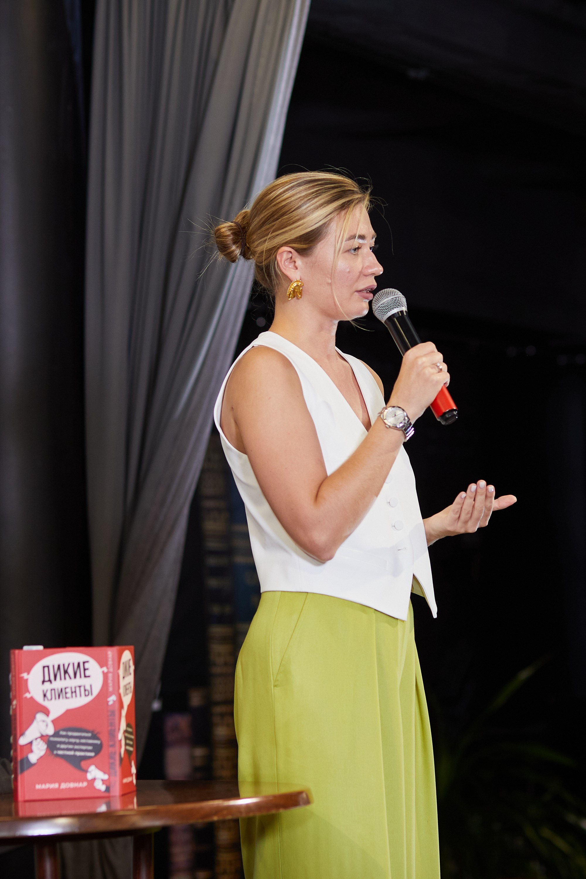 ДОМ КНИГИ. Event фотограф Александр Осин. г. Москва