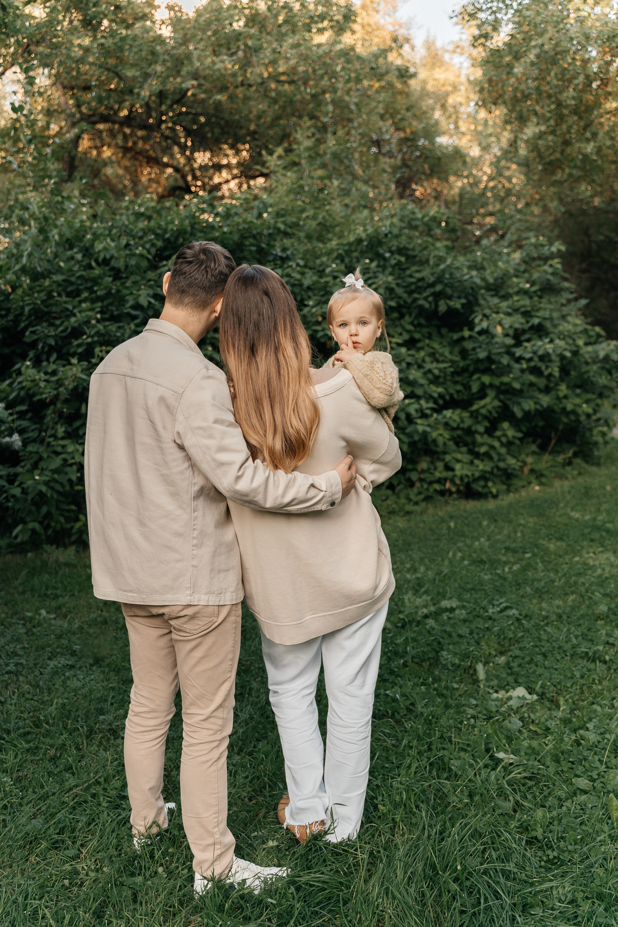 Лёша, Ксюша и Вика. Волик Мария