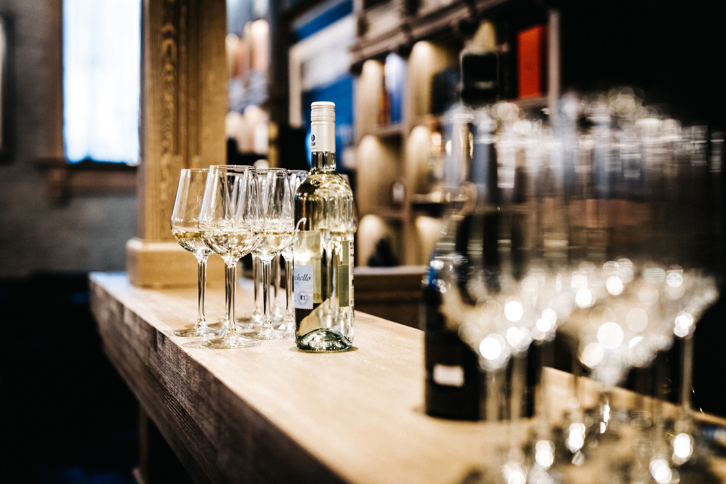 Поэтический вечер-посвящение Александру Пушкину в Арт-Лига. Бизнес фотограф в Новосибирске Александр Рощин